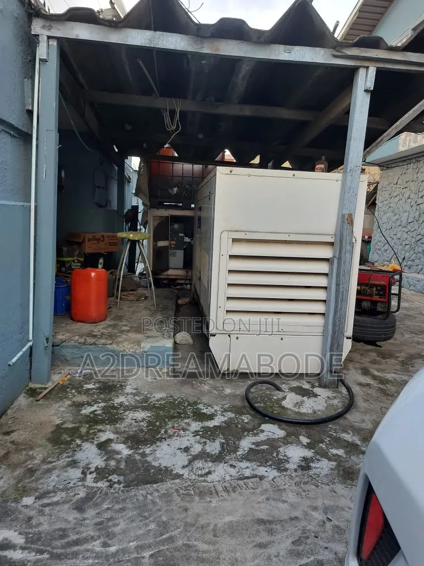 13bdrm Duplex in Toyin Street for sale