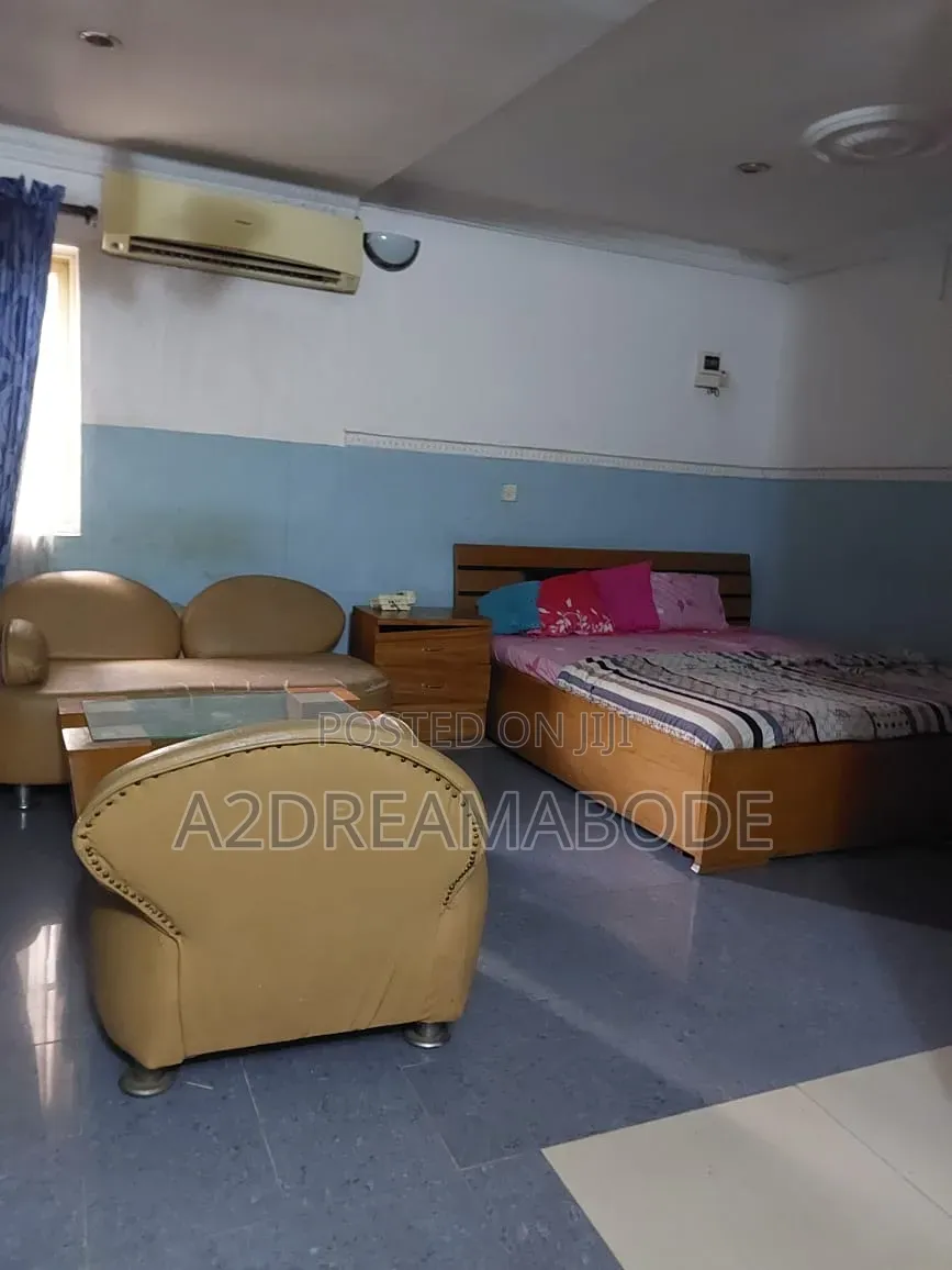 13bdrm Duplex in Toyin Street for sale