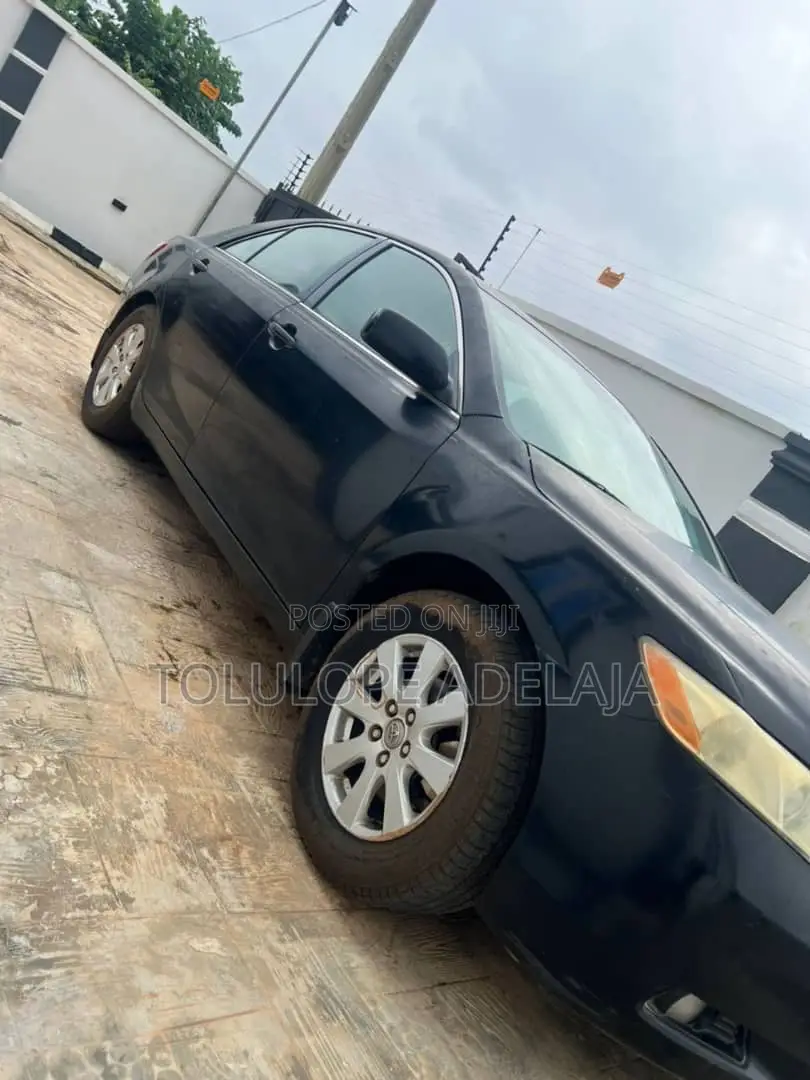 Toyota Camry 2.4 LE 2008 Black