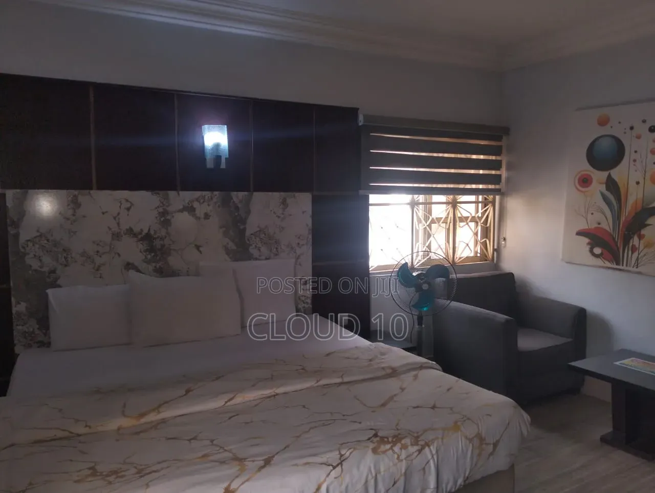 Furnished 17bdrm Maisonette in Utako for sale