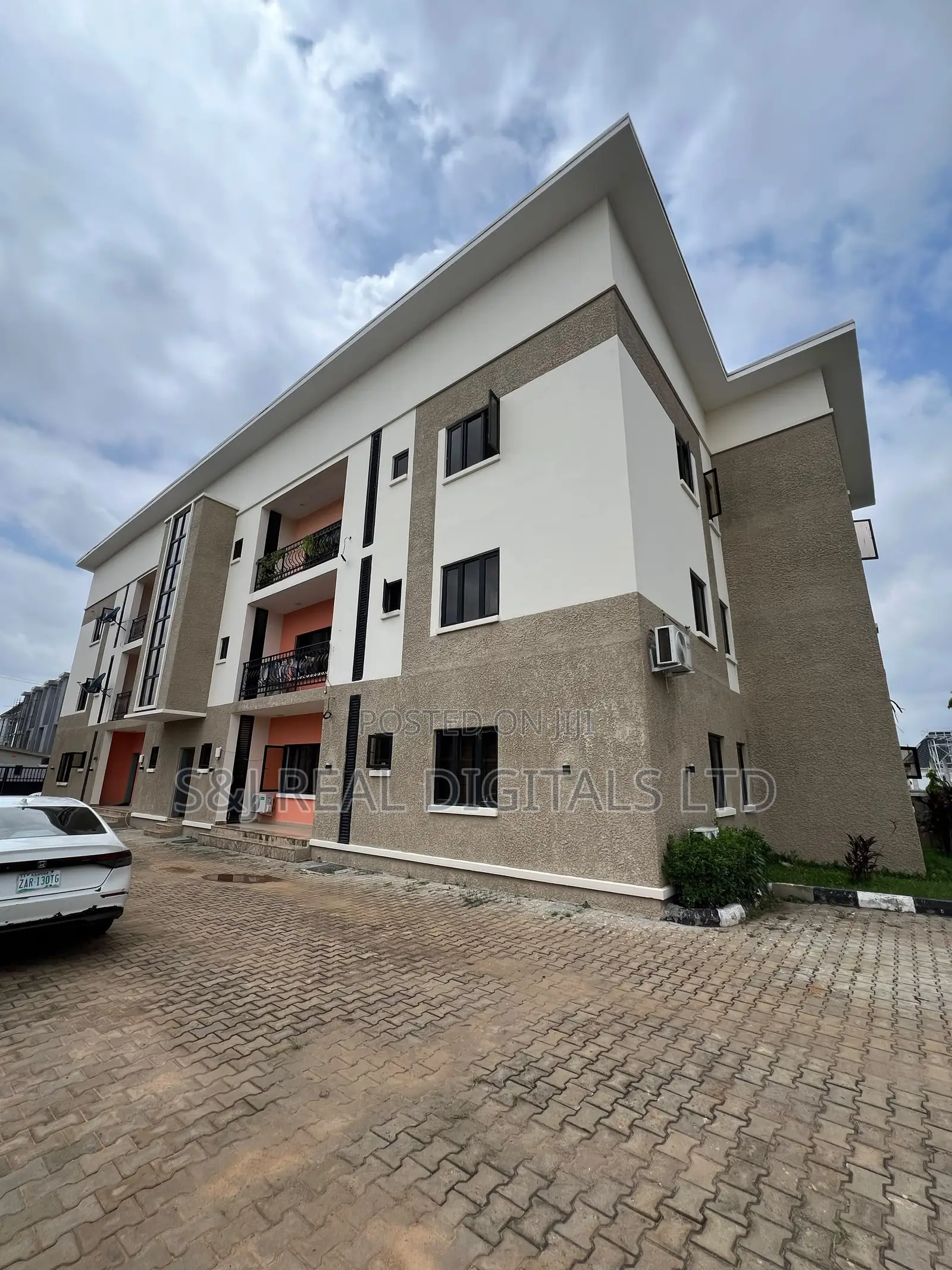 3bdrm Apartment in Life Camp for rent