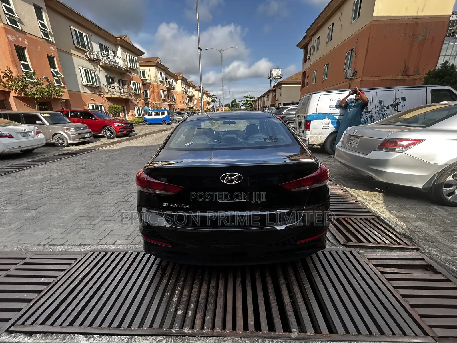 Hyundai Elantra ECO Sedan FWD (1.4L 4cyl 7A) 2017 Black