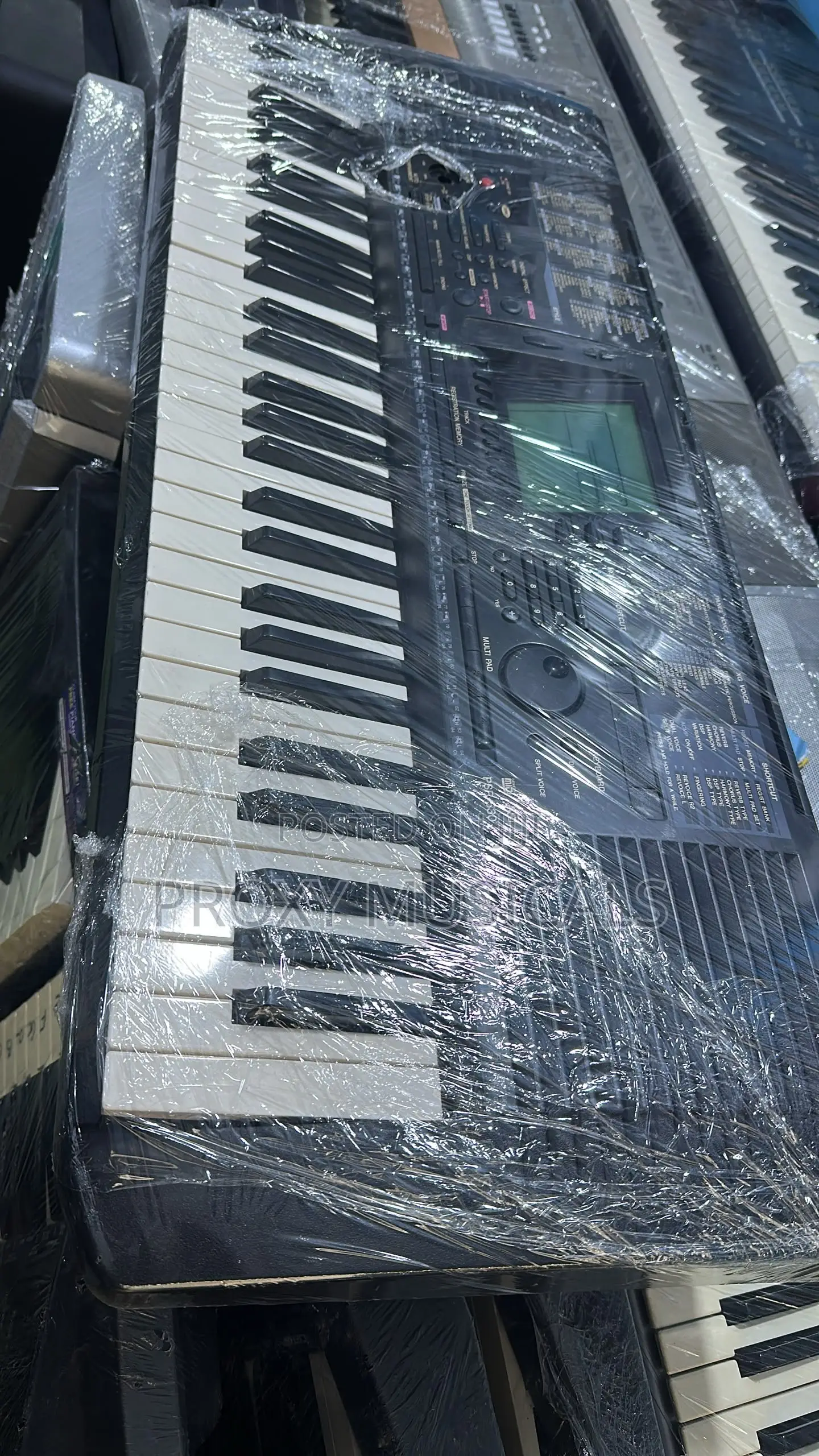 Uk Used Yamaha PSR-530 61-Key Professional Arranger Keyboard