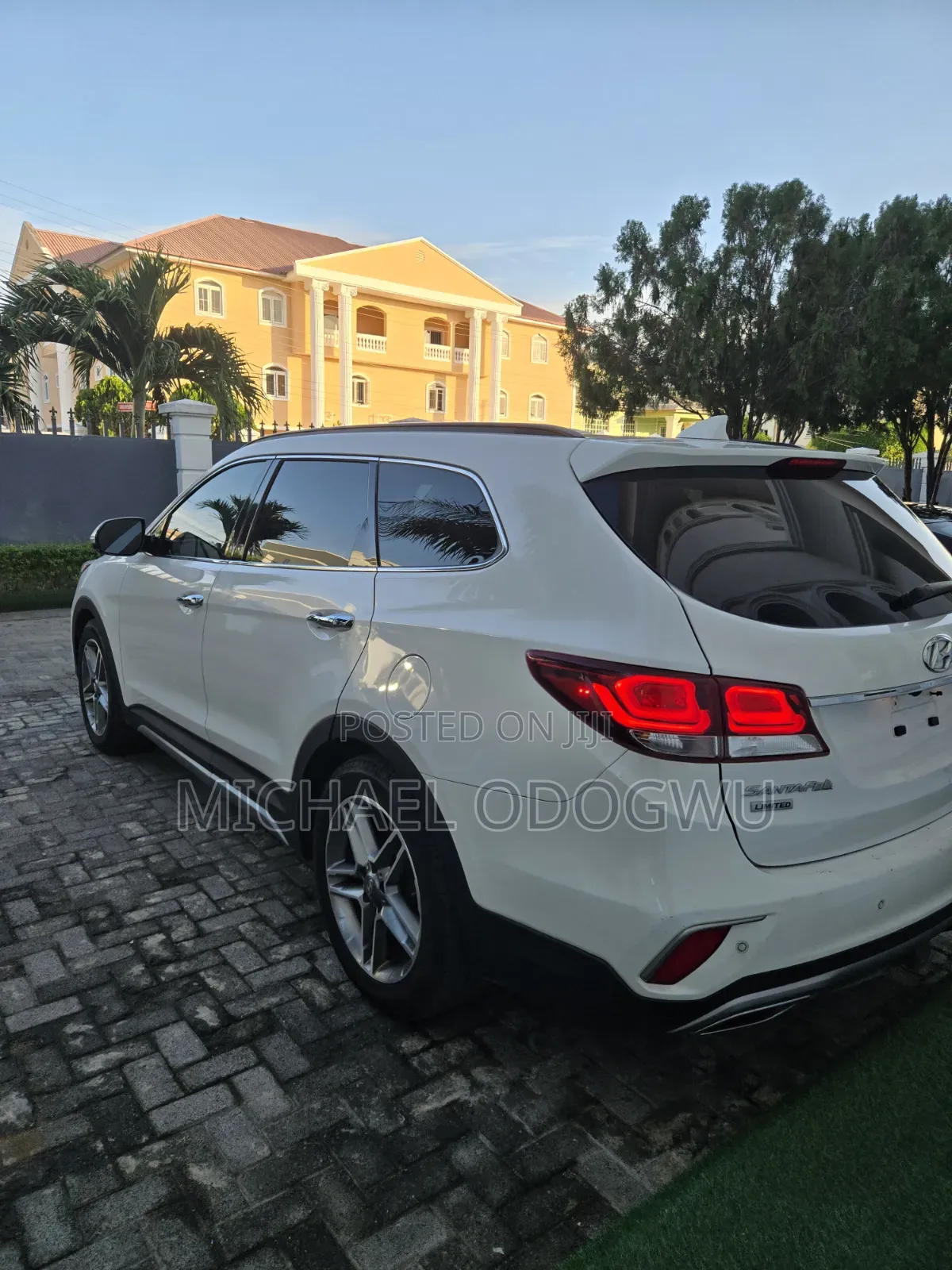 Hyundai Santa Fe Limited Ultimate AWD 2017 White