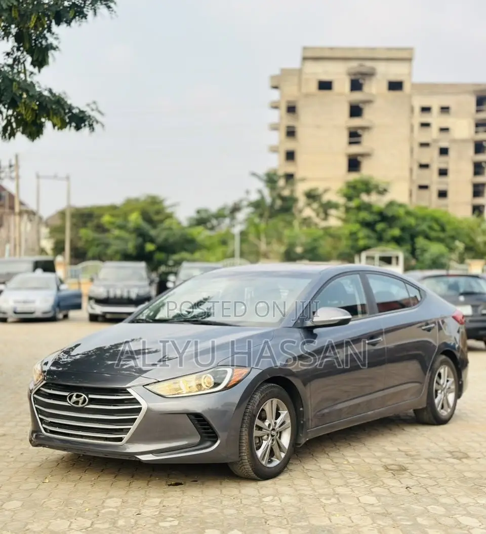 Hyundai Elantra 2018 Gray
