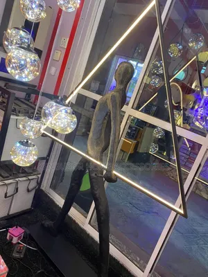 Modern Luxury Design Humanoid Sculpture Light