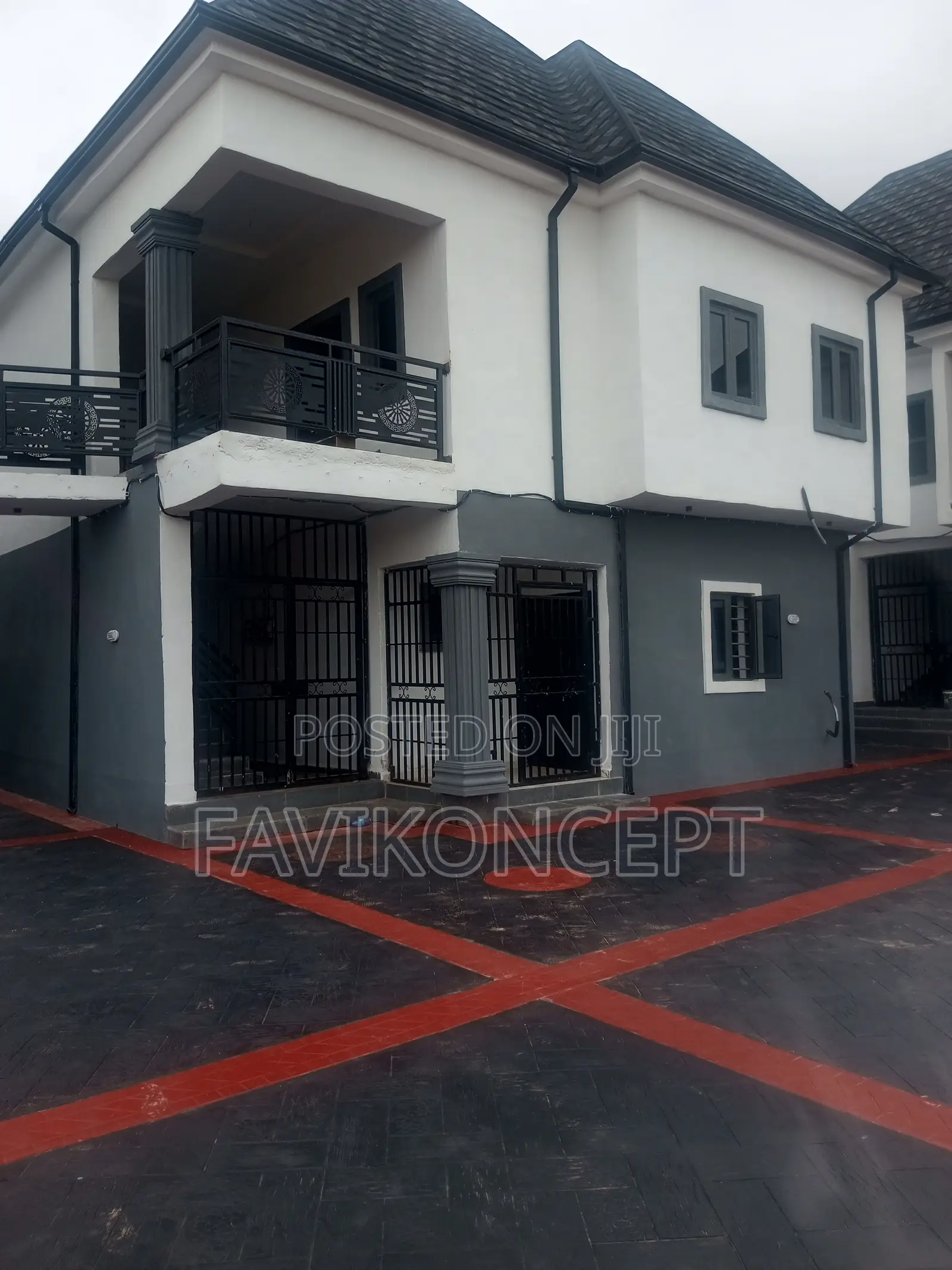6bdrm Block of Flats in Hajj Camp Extension., Giri for sale