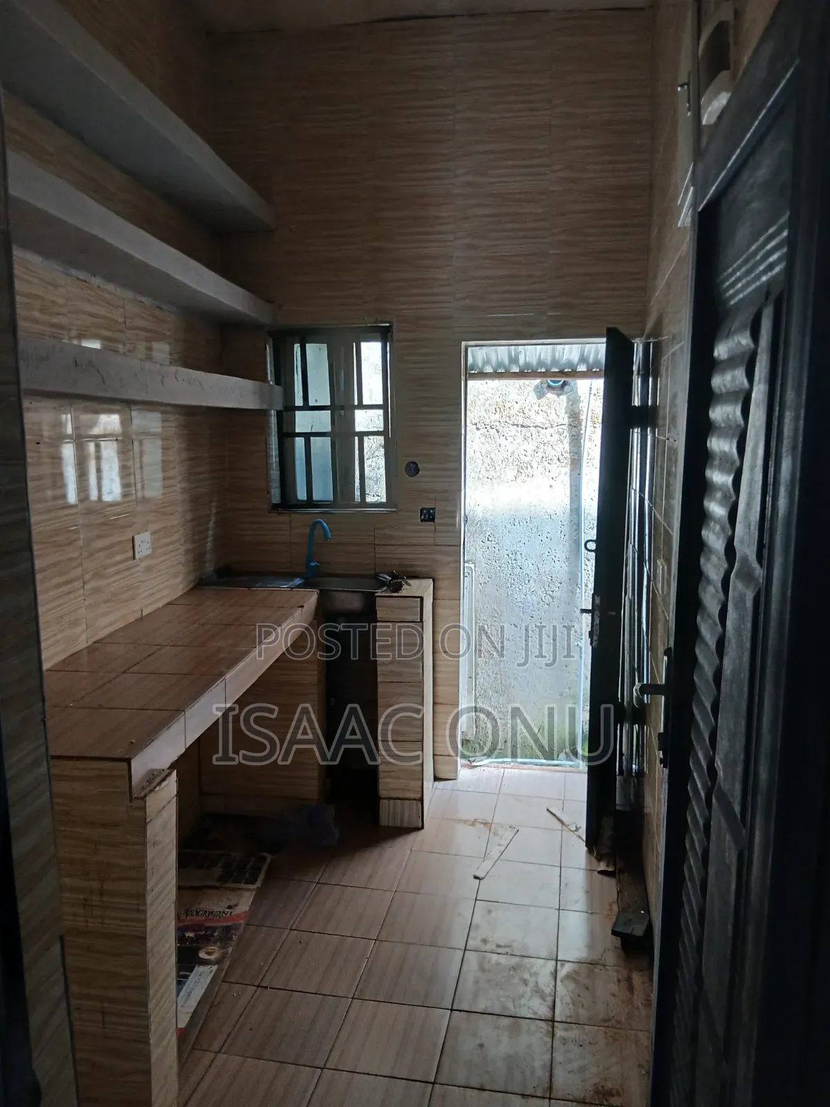1bdrm Apartment in Apo Mechanic Estate for rent