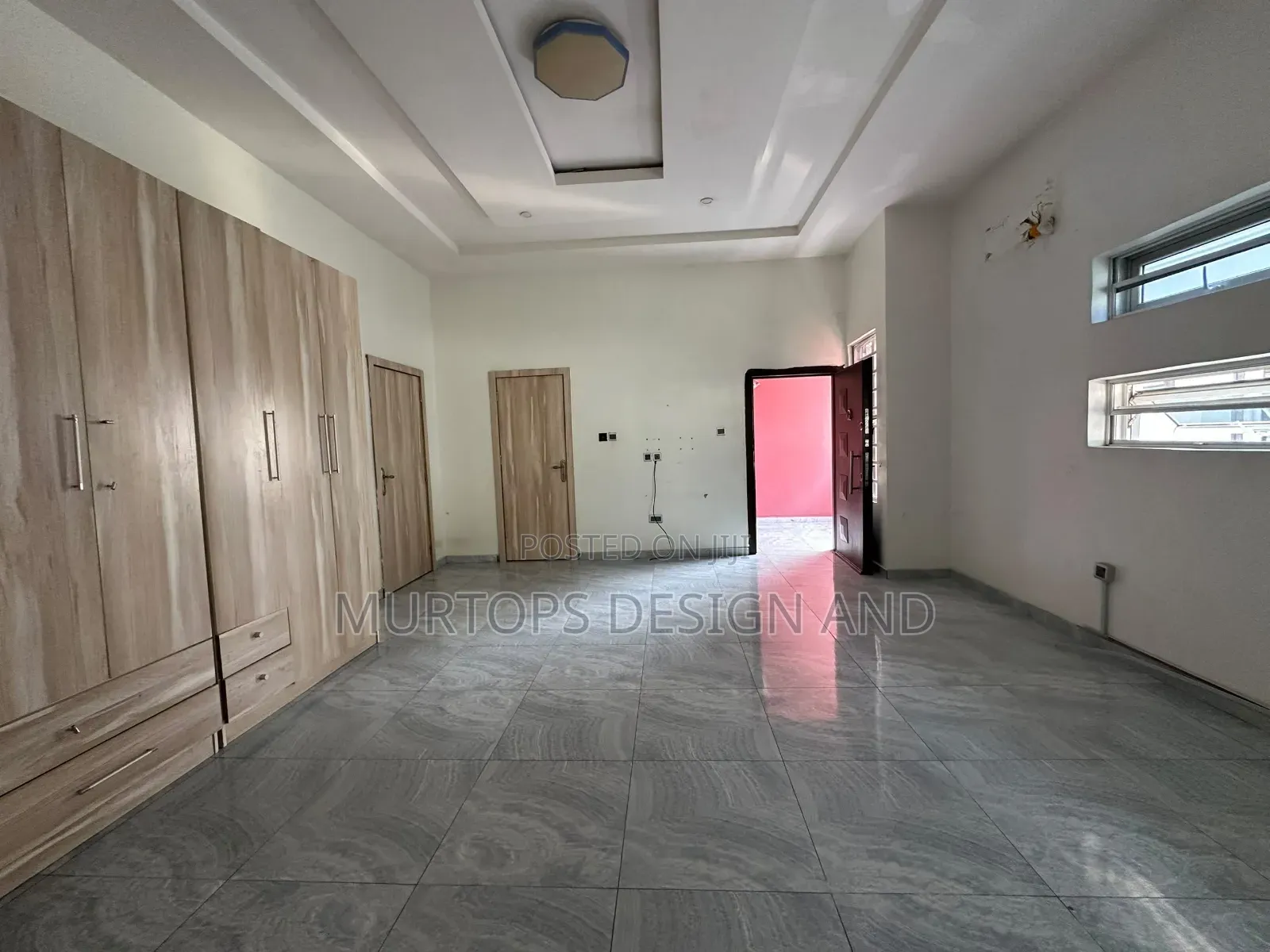 4bdrm Townhouse / Terrace in Lekki Phase 2 for rent