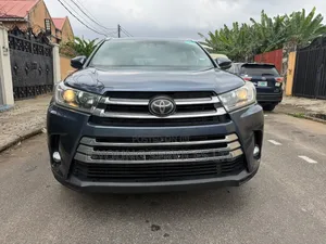 Toyota Highlander Limited Platinum 2019 Blue