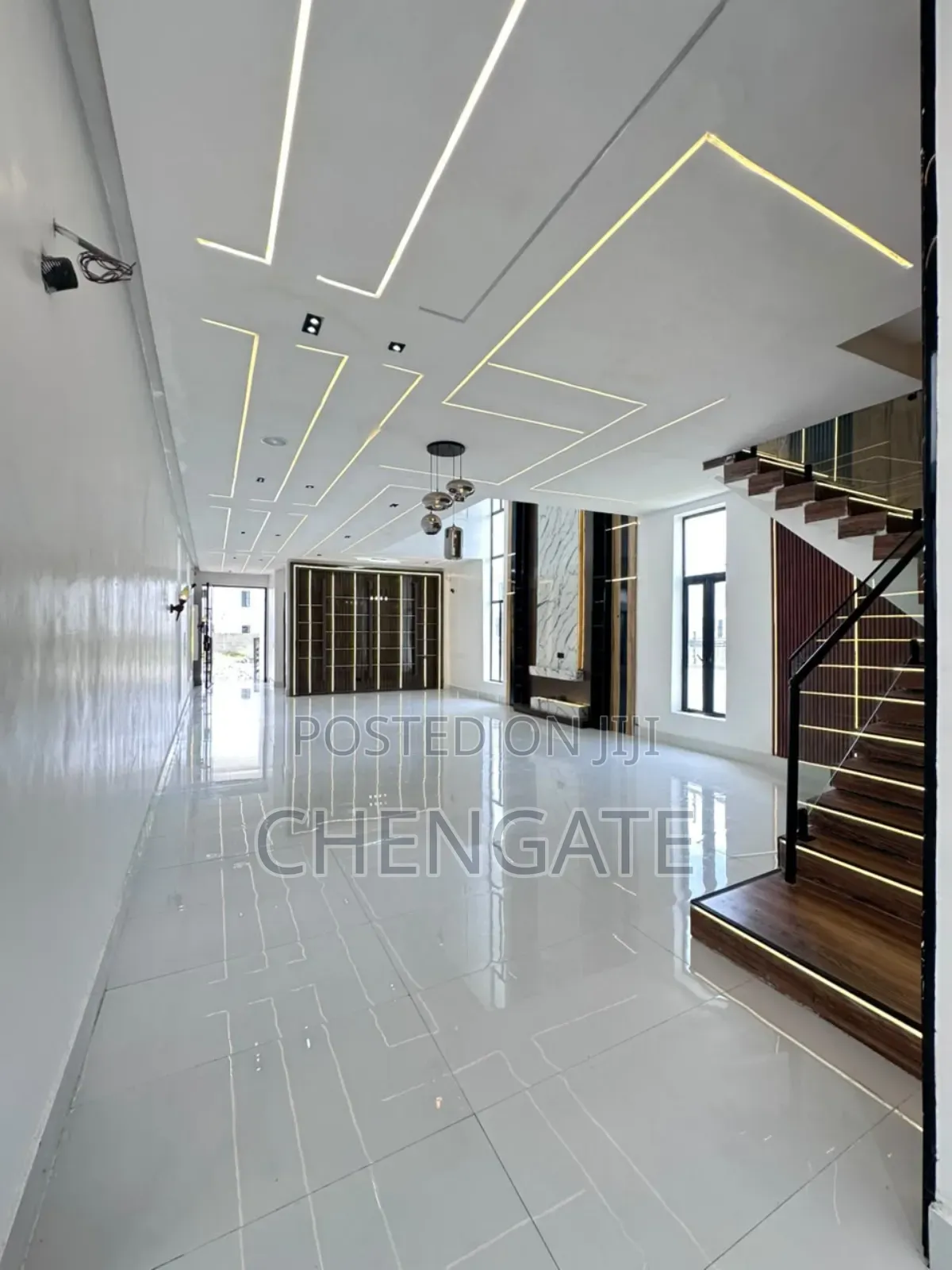 5bdrm Duplex in Ajah for sale