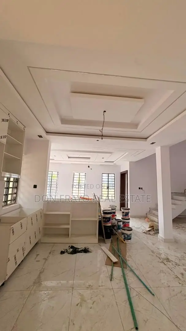 4bdrm Duplex in Carlton Gate Estate, Akobo for sale