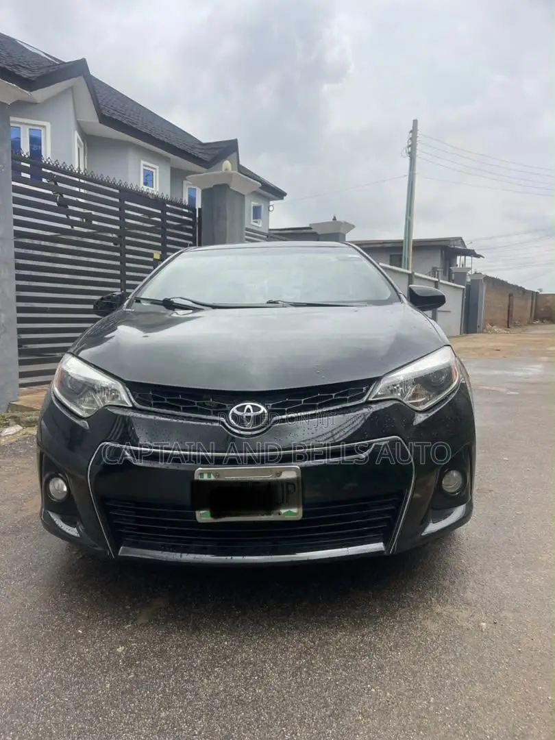 Toyota Corolla S Premium 4dr Sedan (1.8L 4cyl CVT) 2015 Black