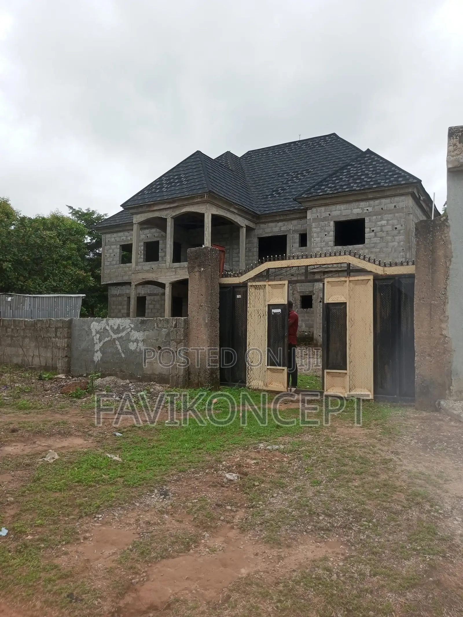 5bdrm Duplex in Hajj Camp, Giri for sale