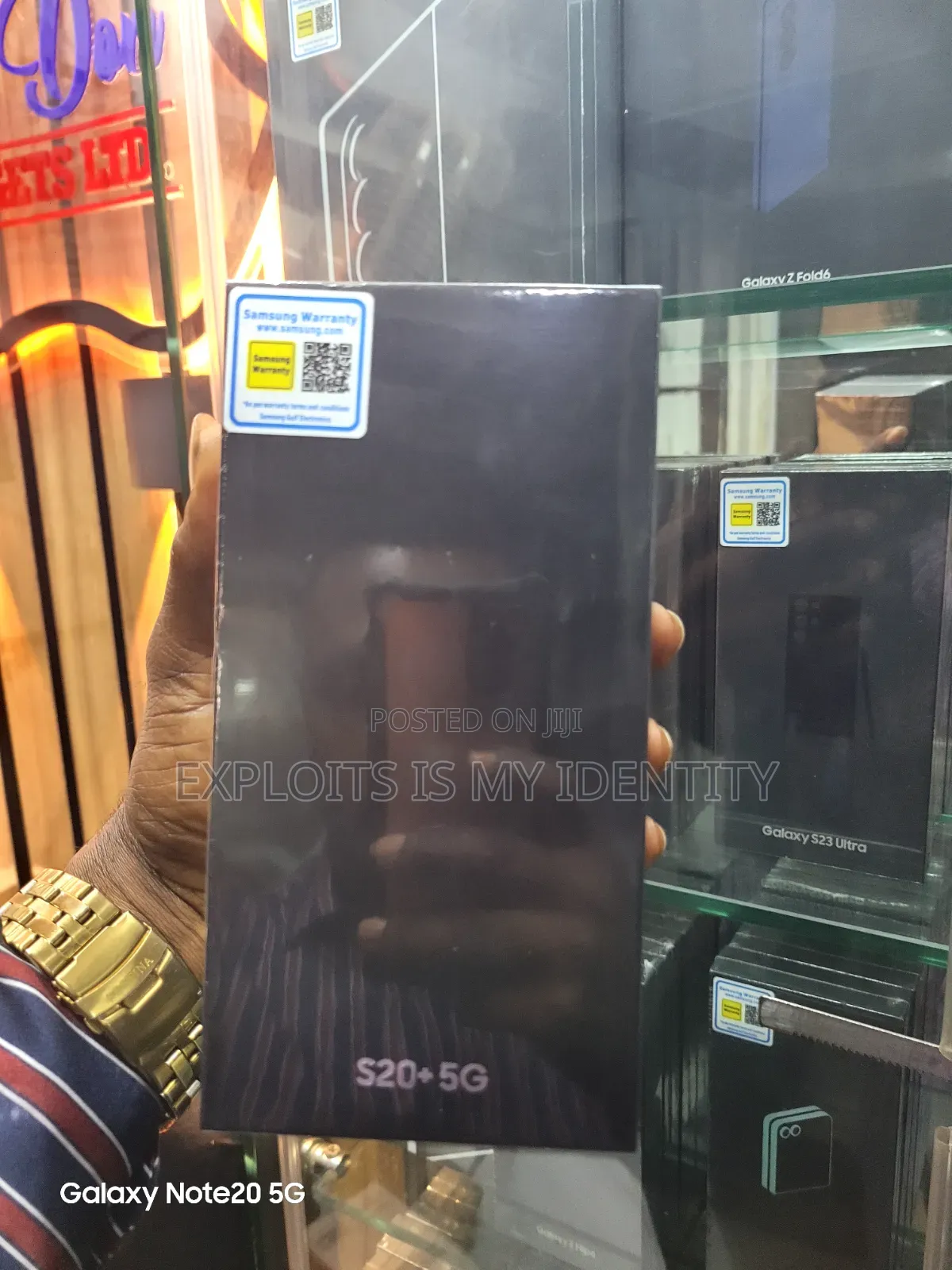 New Samsung Galaxy S20+ 128 GB Black