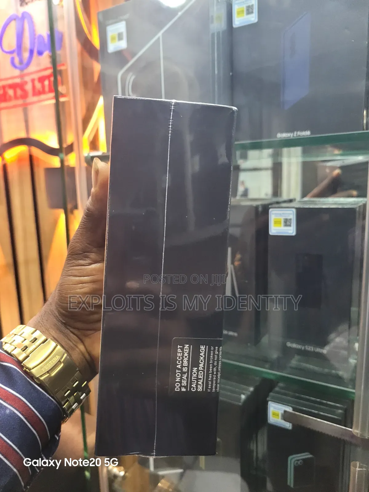 New Samsung Galaxy S20+ 128 GB Black
