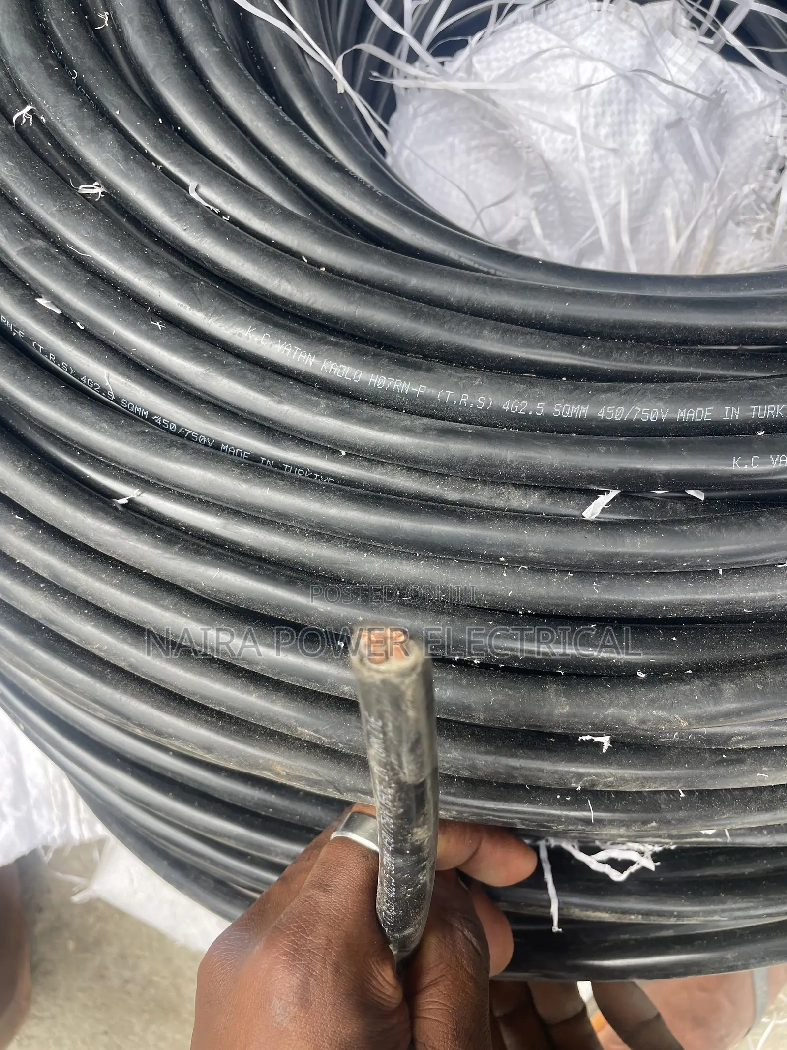 Fil Flexible À 4 Cœurs De 2,5 Mm