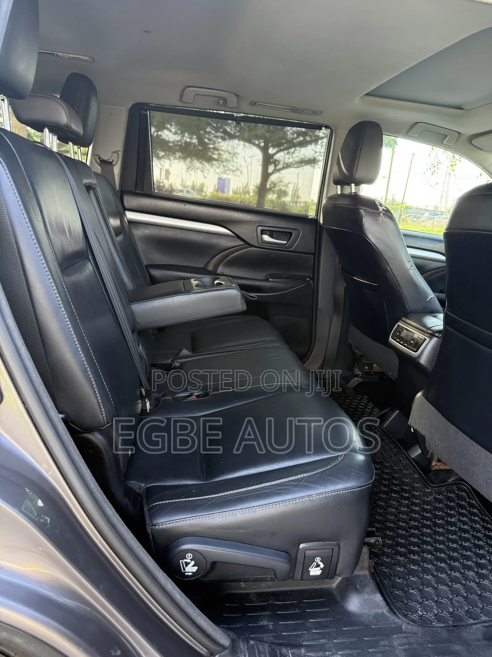 Toyota Highlander XLE V6 4x4 (3.5L 6cyl 6A) 2016 Gray