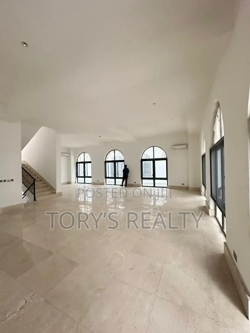 4bdrm Duplex in Old Ikoyi for sale