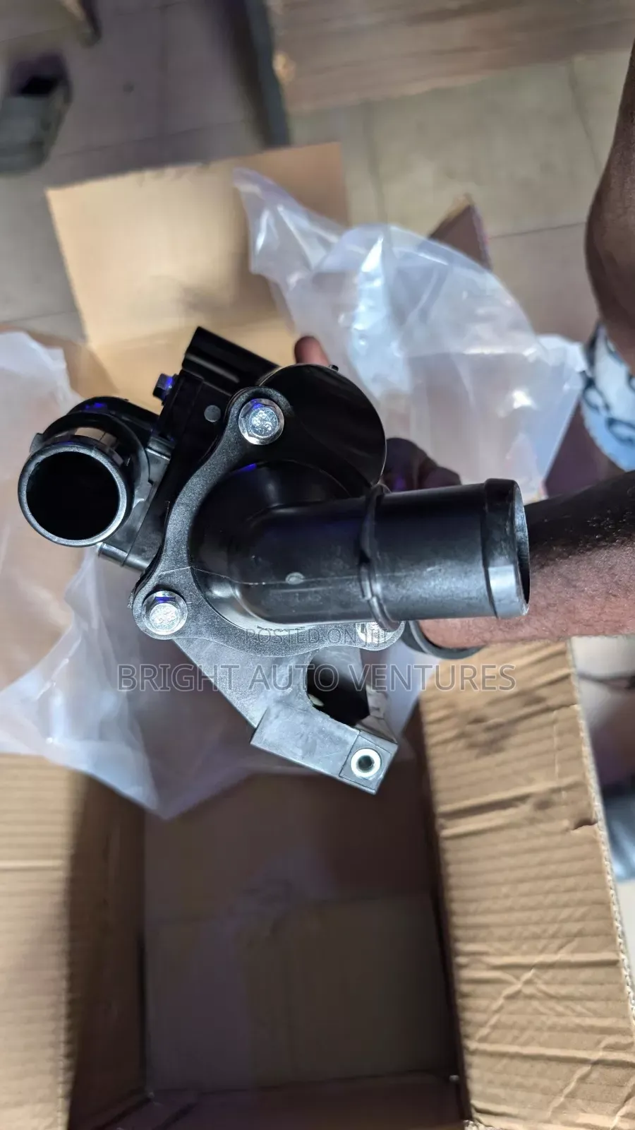 Water Chennal for Hyundai Santa Fe Kia Sorento V6 Engine 2014 Up