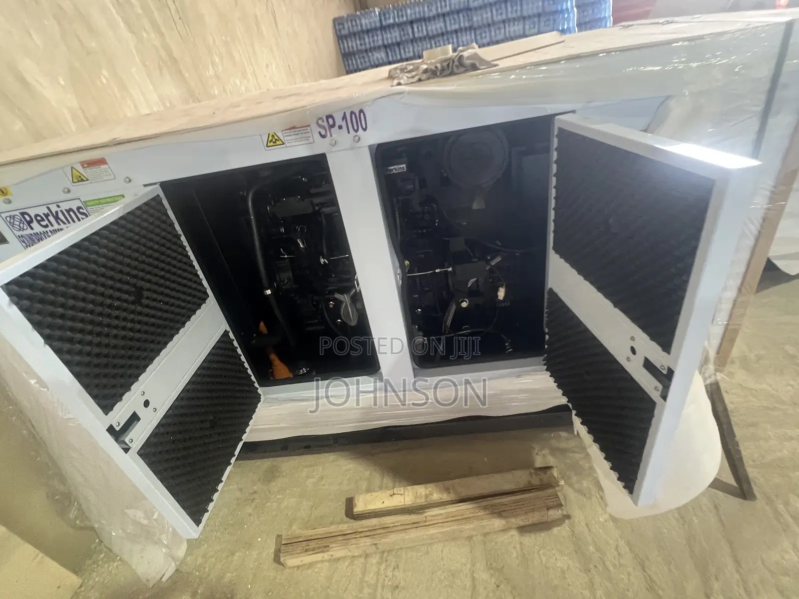 100kva Brand New UKPerkins Soundproof Diesel Generator 100% Copper 