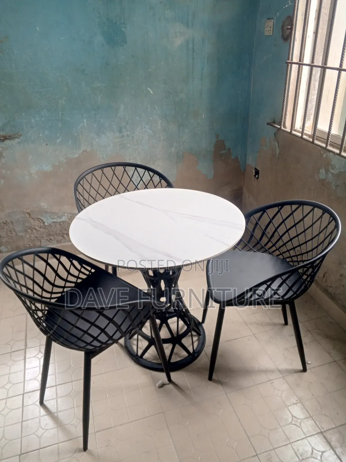 Ultra Modern 3 Seater Restaurant Set