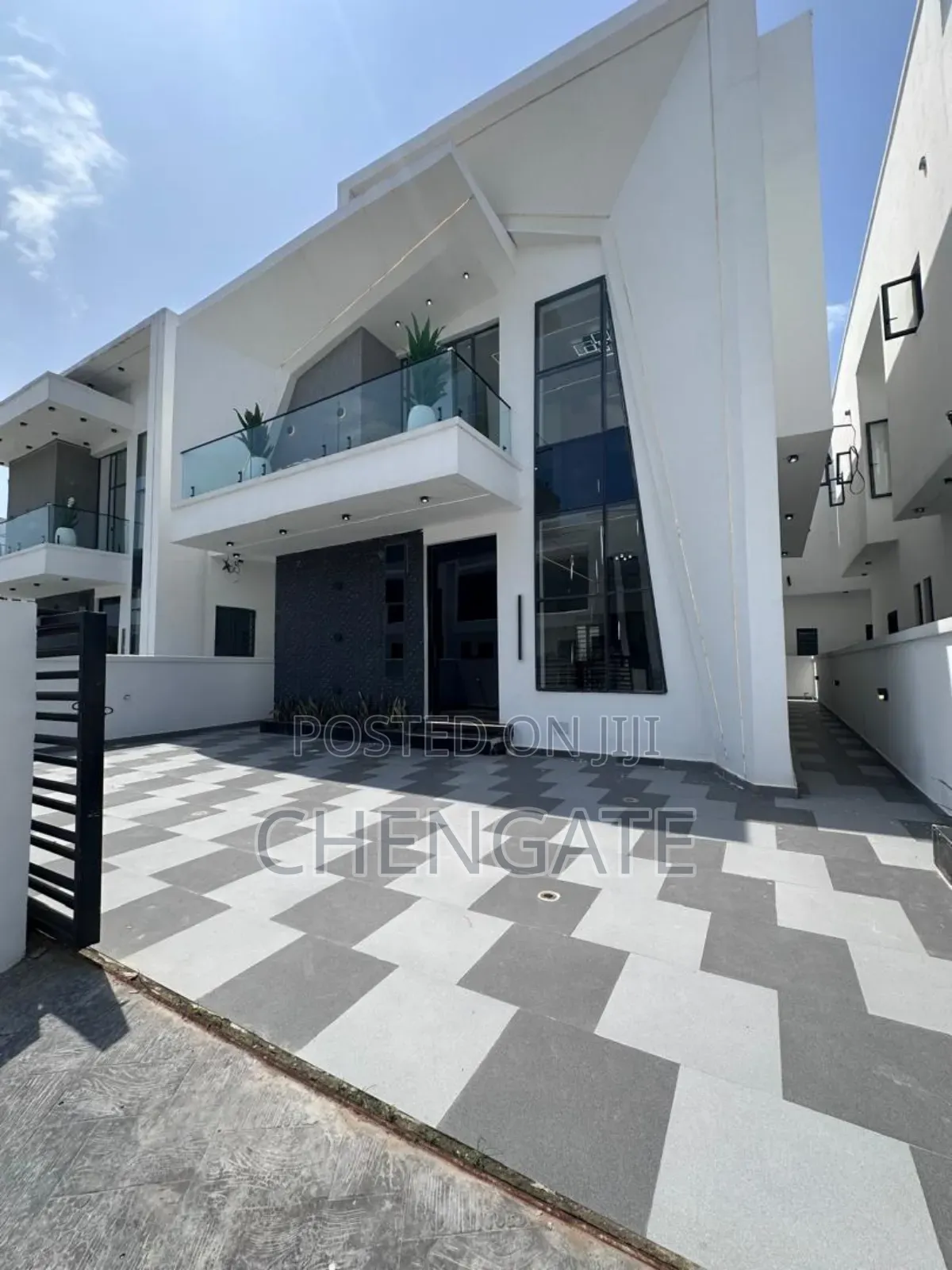 4bdrm Duplex in Ajah for sale