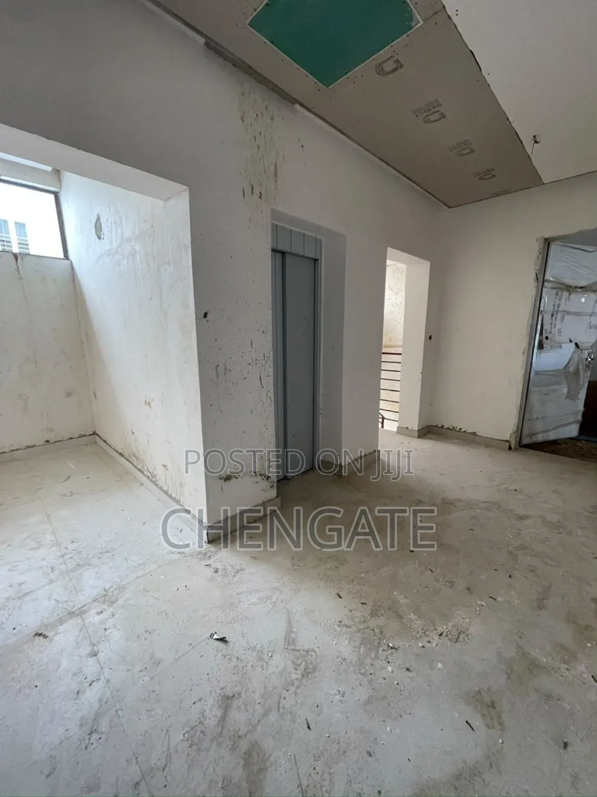 4bdrm Penthouse in Ikoyi for sale