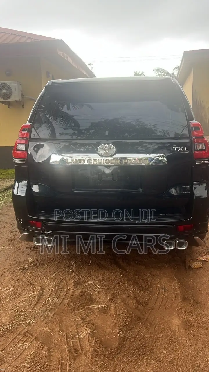 Toyota Land Cruiser Prado 4.0 Petrol TX-L 2012 Black
