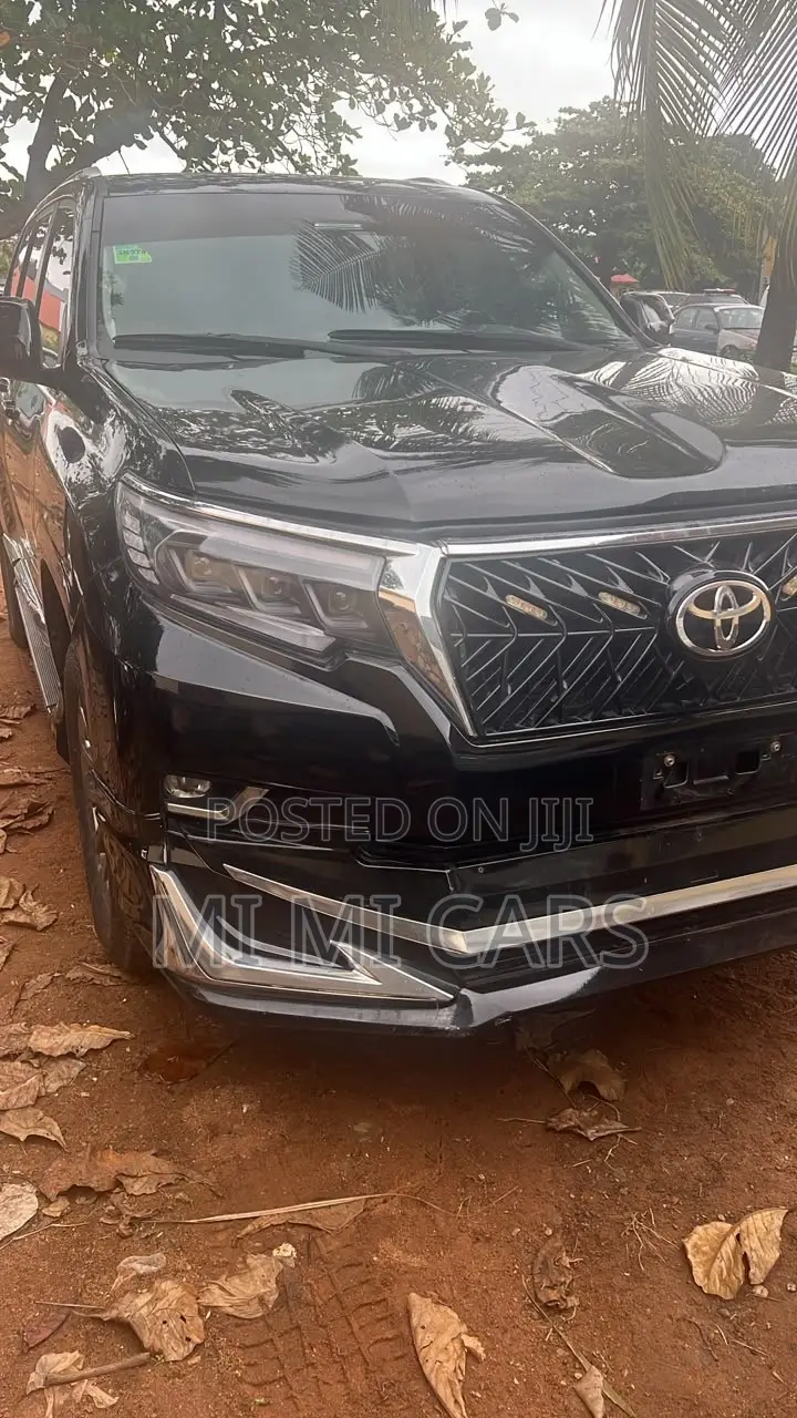 Toyota Land Cruiser Prado 4.0 Petrol TX-L 2012 Black