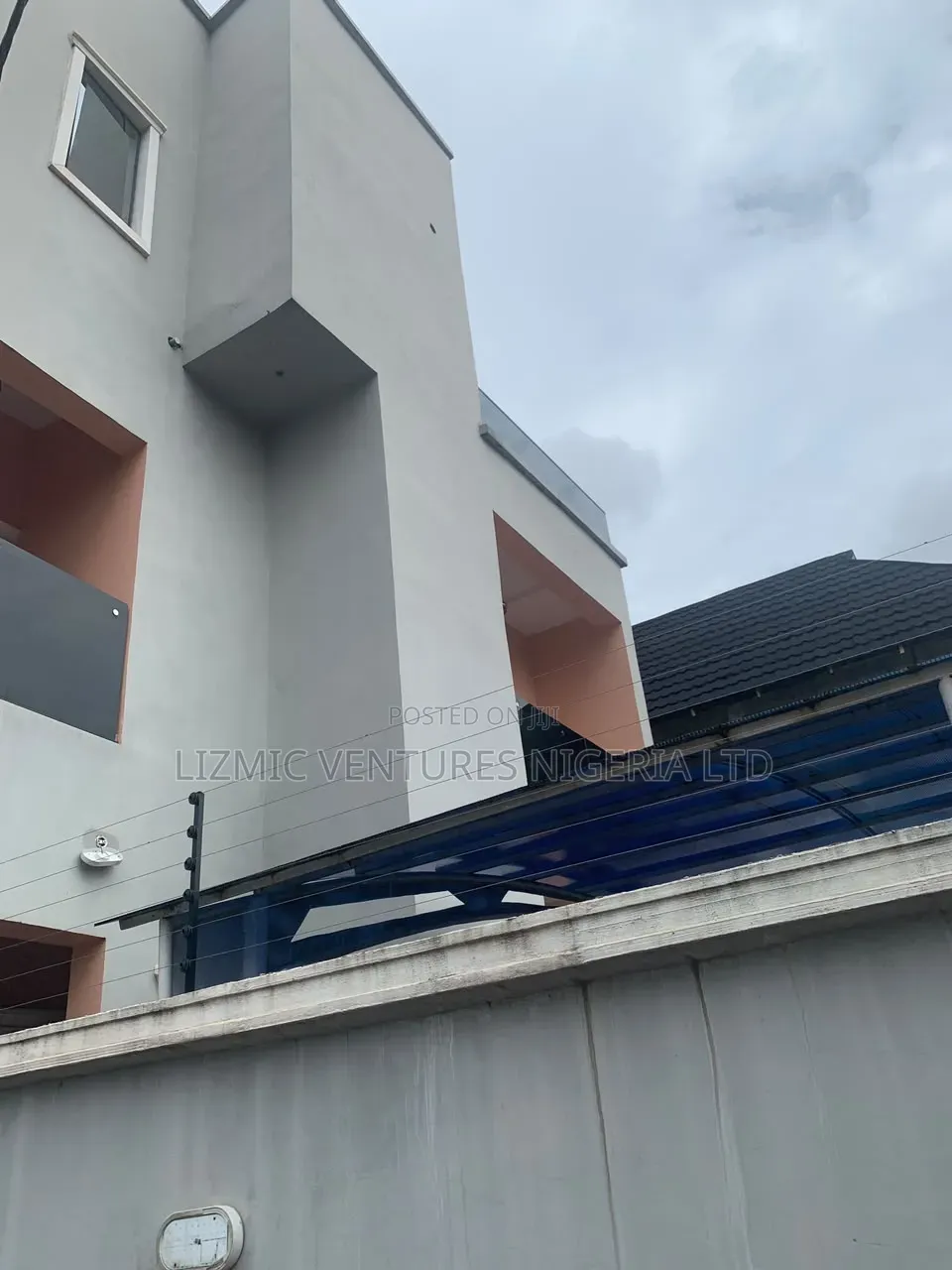 Furnished 2bdrm Apartment in Agric Road, Ikotun / Ikotun/Igando