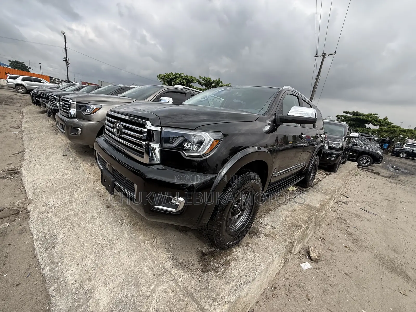 Toyota Sequoia Platinum 4x4 2019 Black