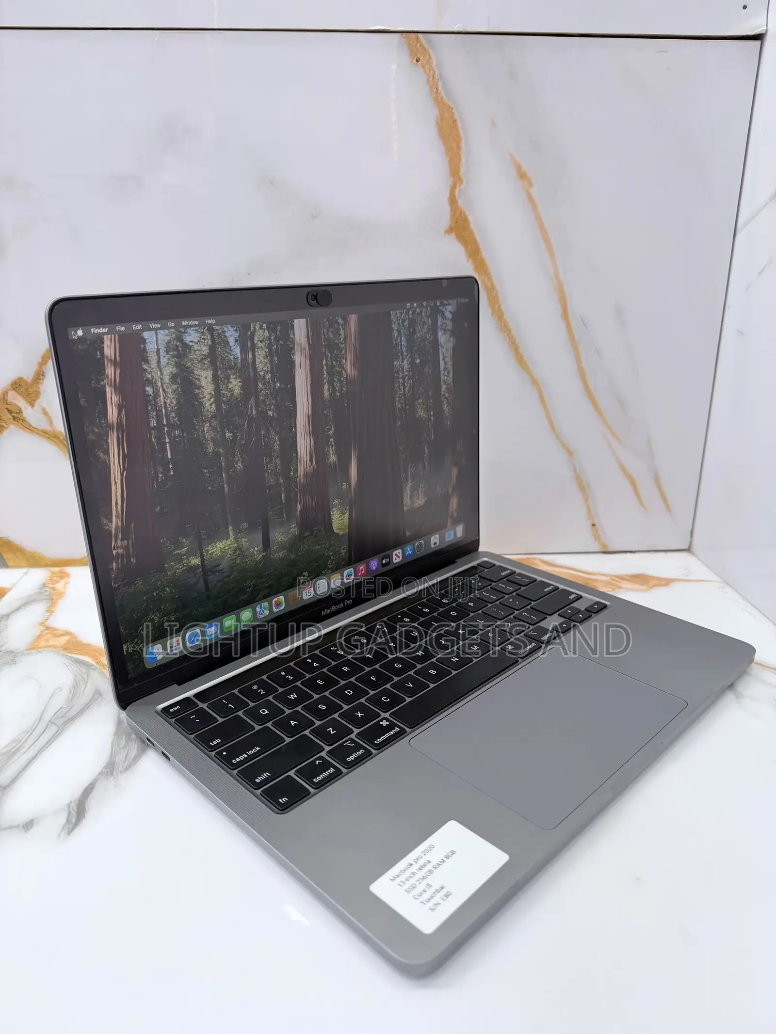 Laptop Apple MacBook Pro 2020 8GB Intel Core i5 SSD 256GB