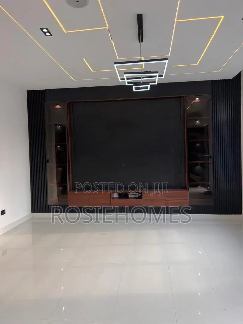4bdrm Duplex in Sangotedo for sale