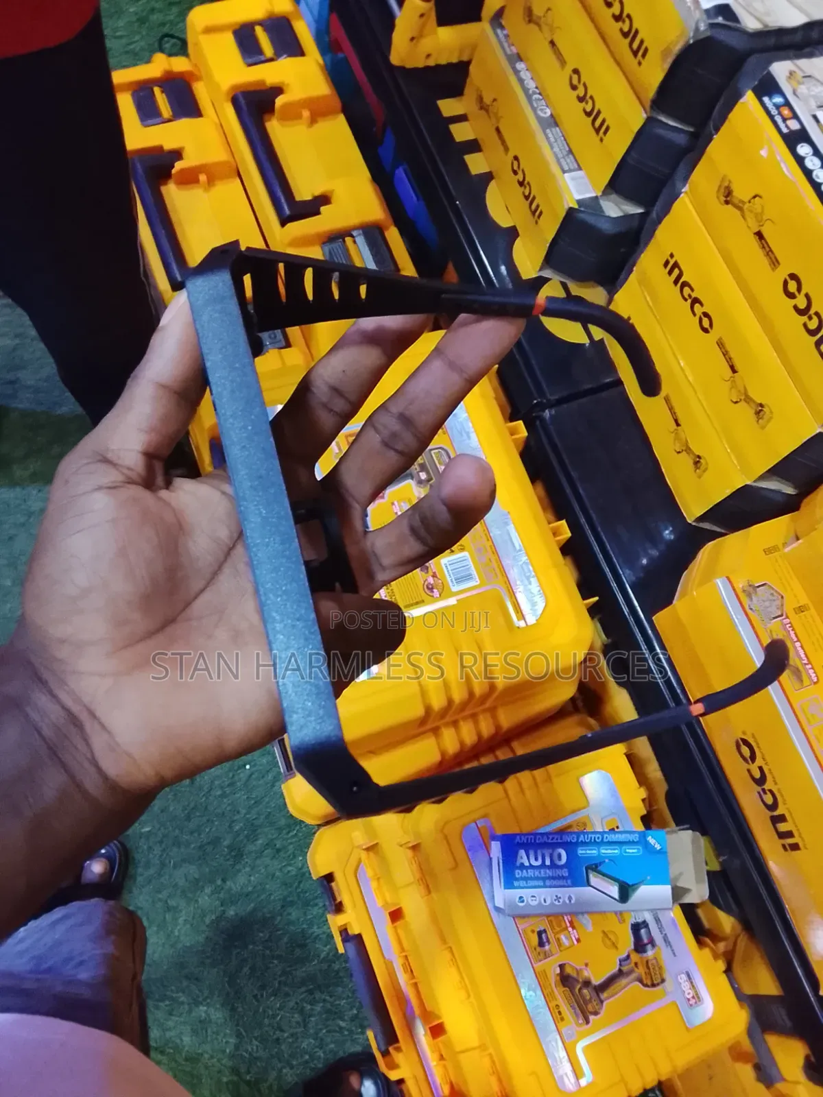 Auto Welding Glass