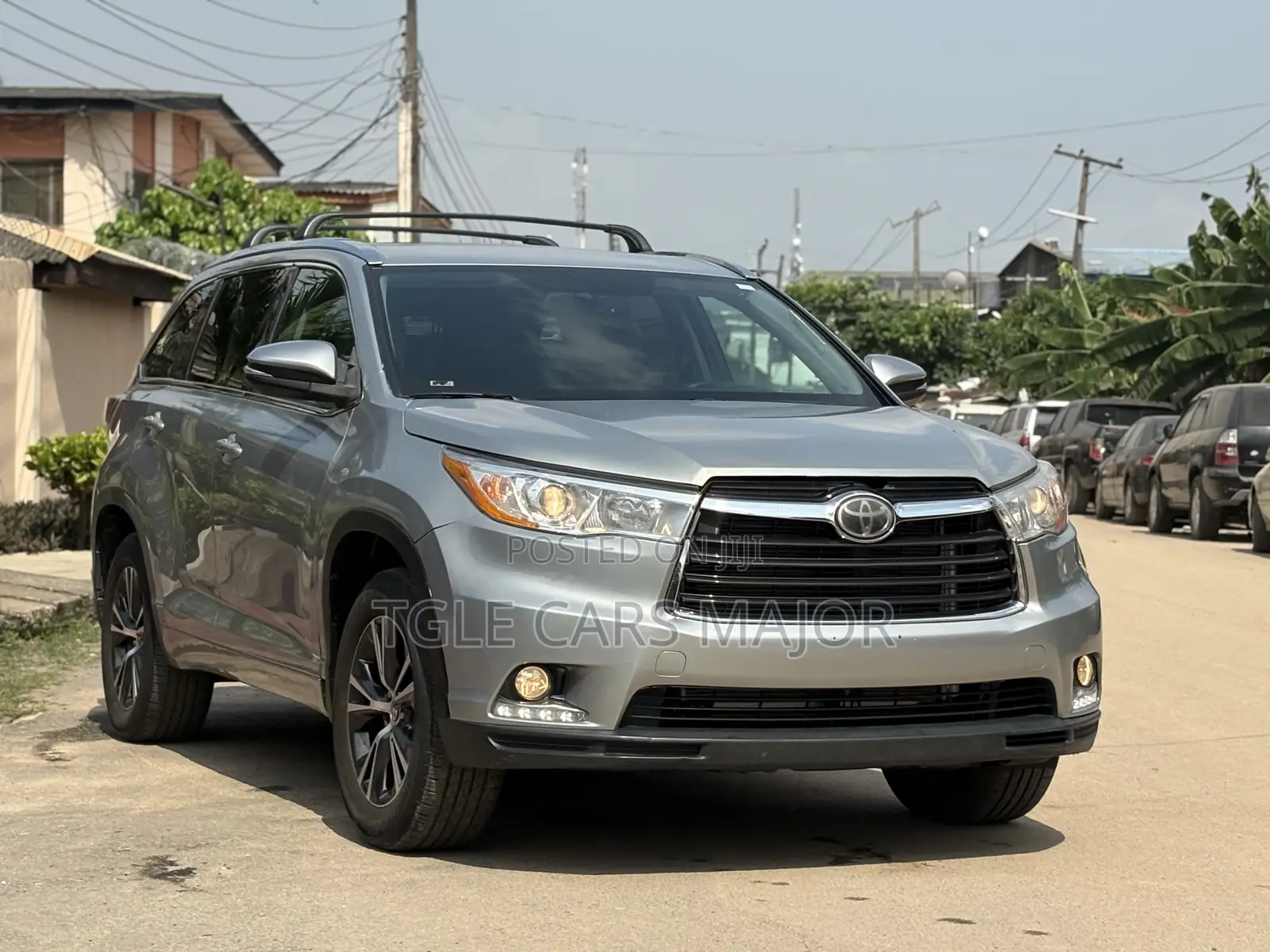 Toyota Highlander XLE V6 4x2 (3.5L 6cyl 6A) 2016 Silver