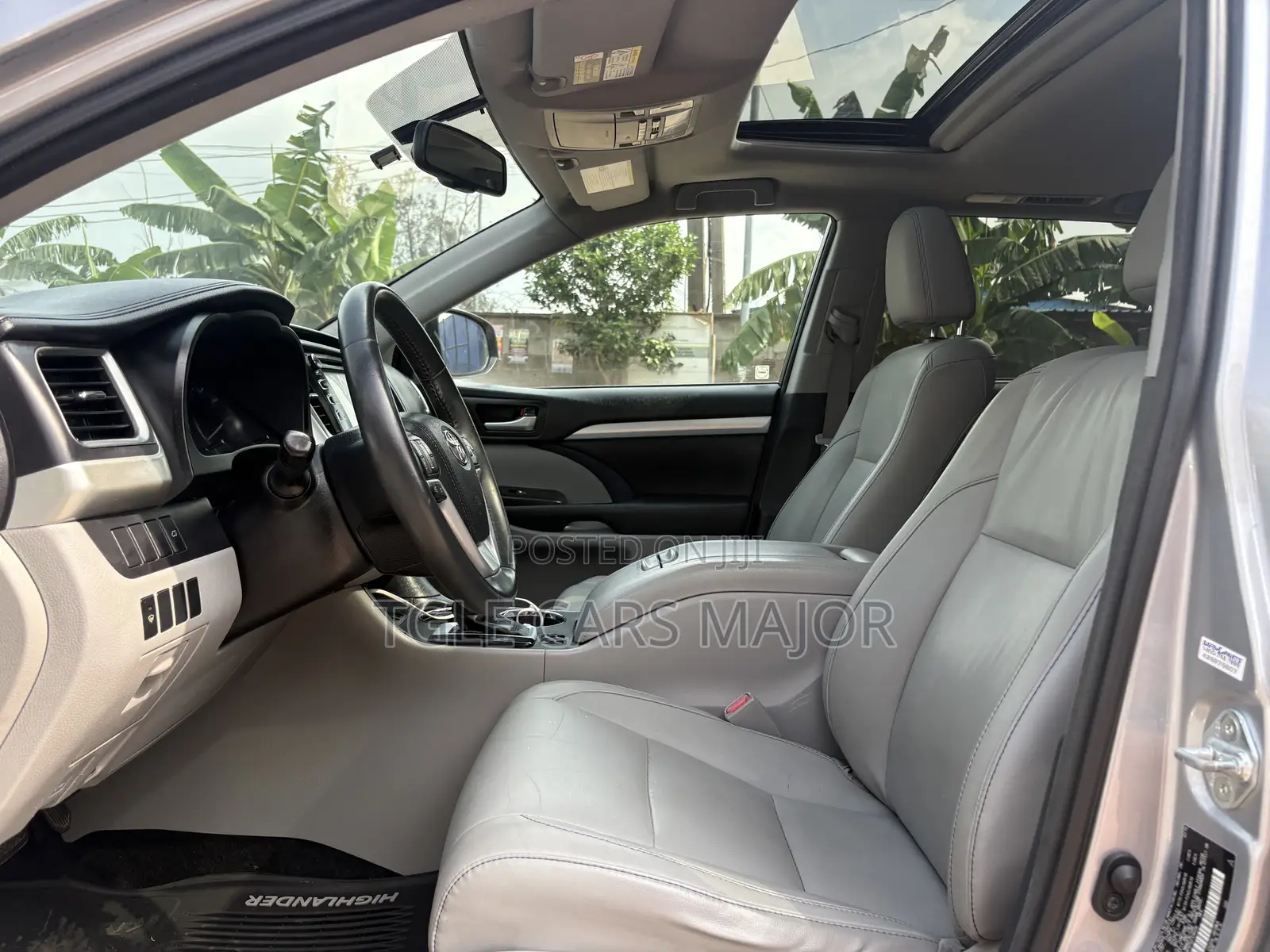Toyota Highlander XLE V6 4x2 (3.5L 6cyl 6A) 2016 Silver