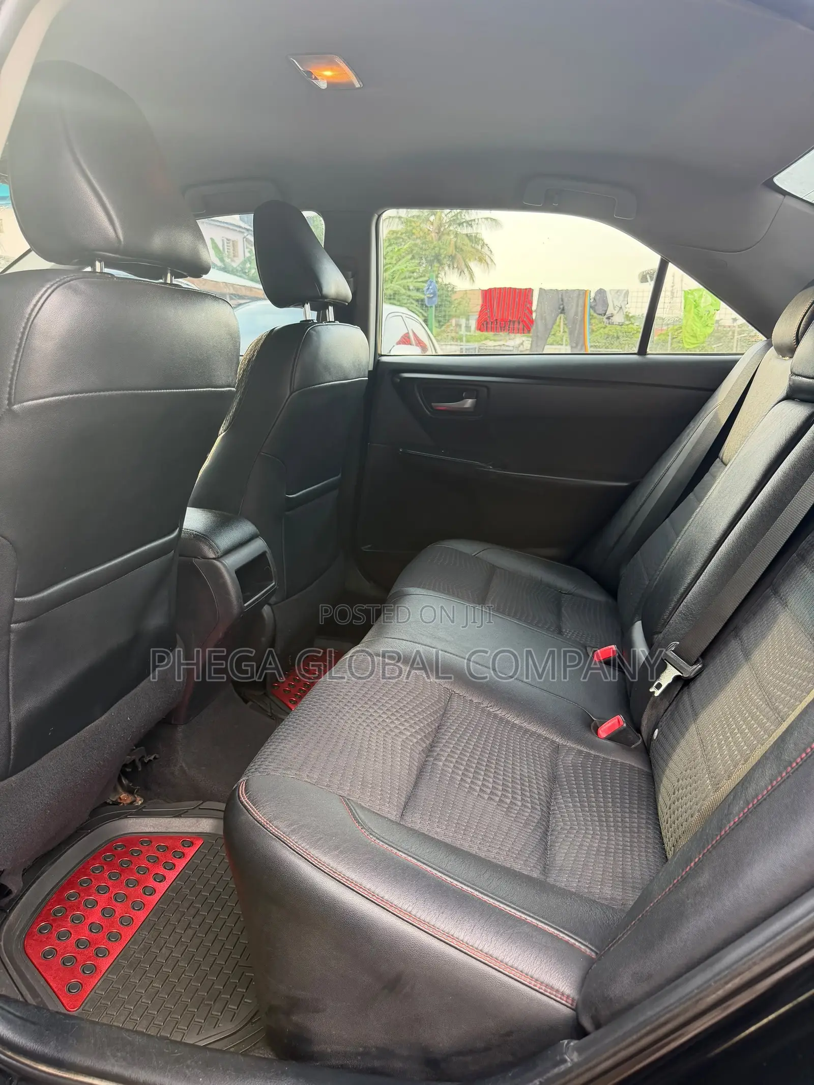 Toyota Camry SE 4dr Sedan (2.5L 4cyl 6A) 2016 Black