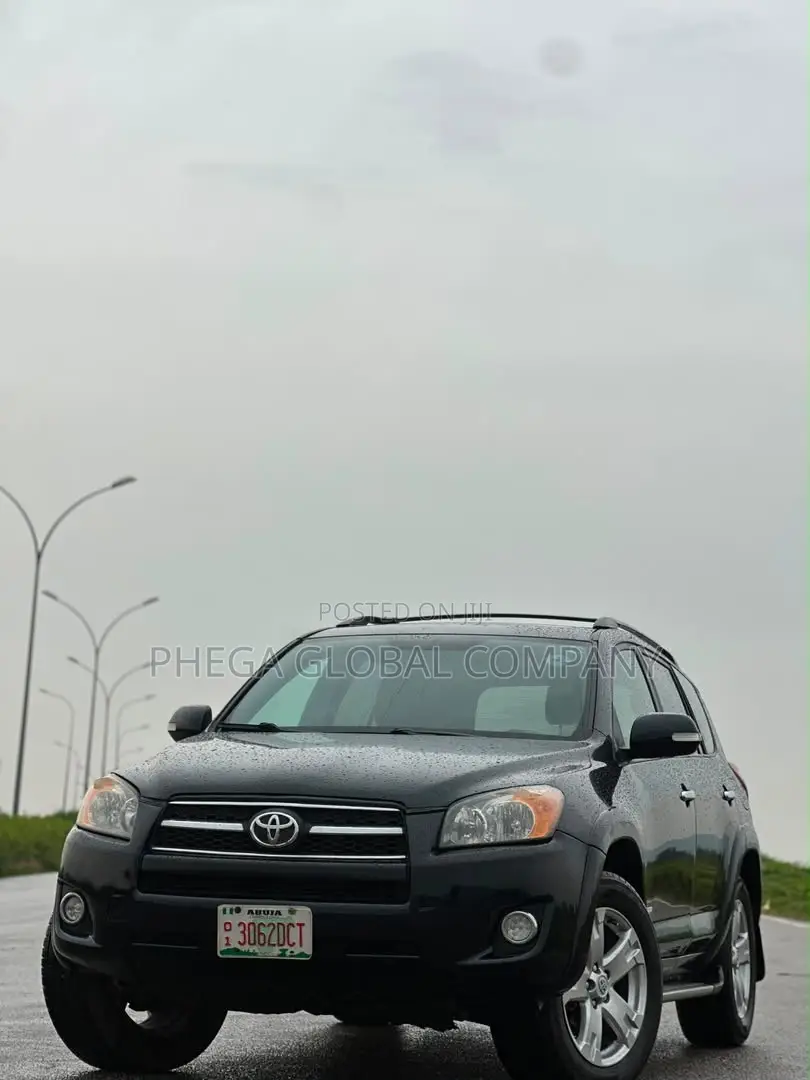 Toyota RAV4 2.5 Limited 2010 Black