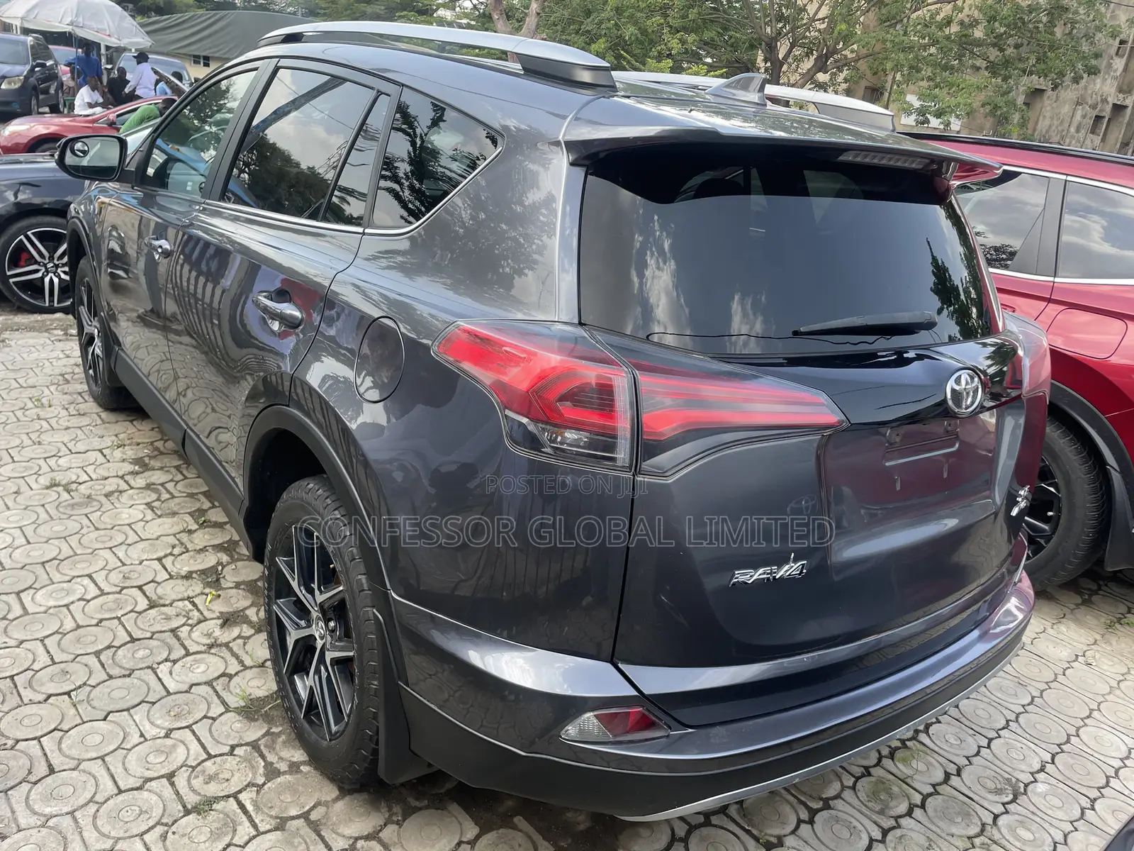 Toyota RAV4 2018 Gray