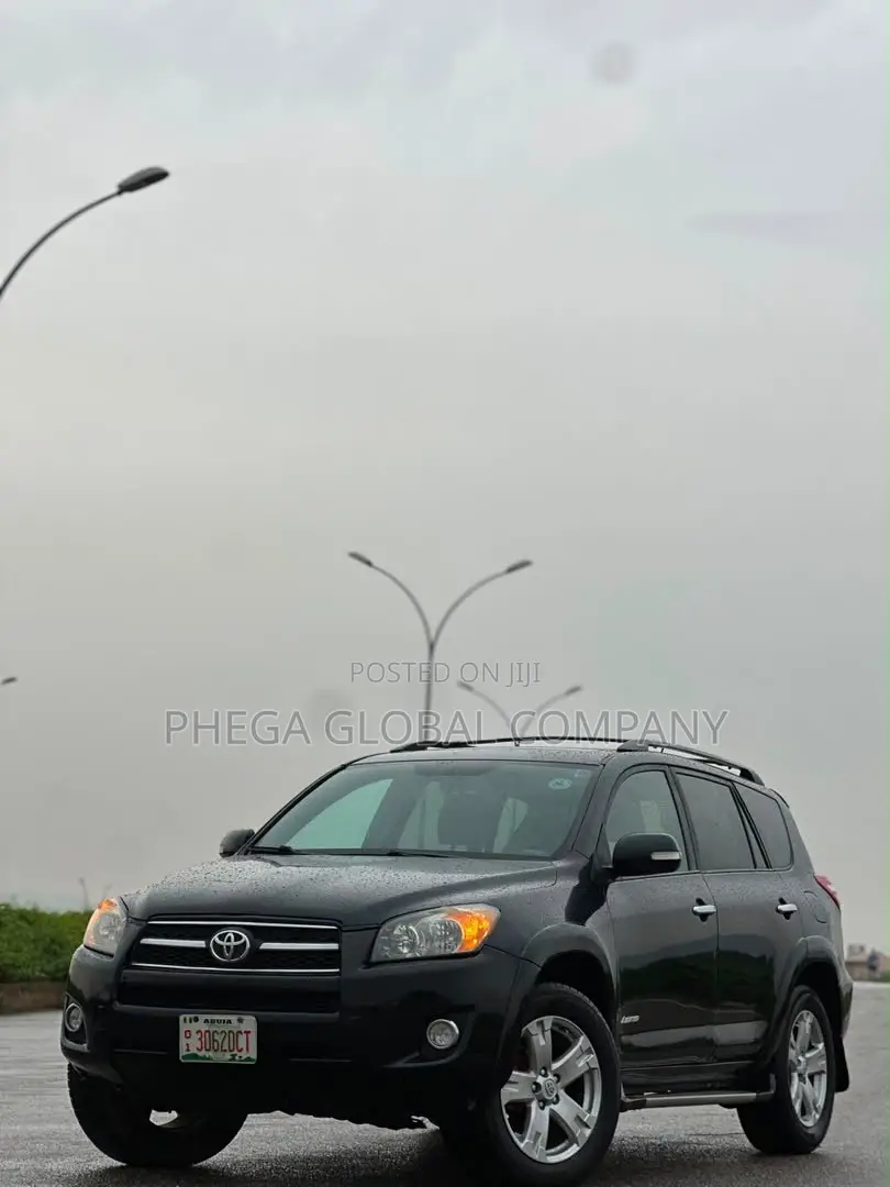 Toyota RAV4 2.5 Limited 2010 Black