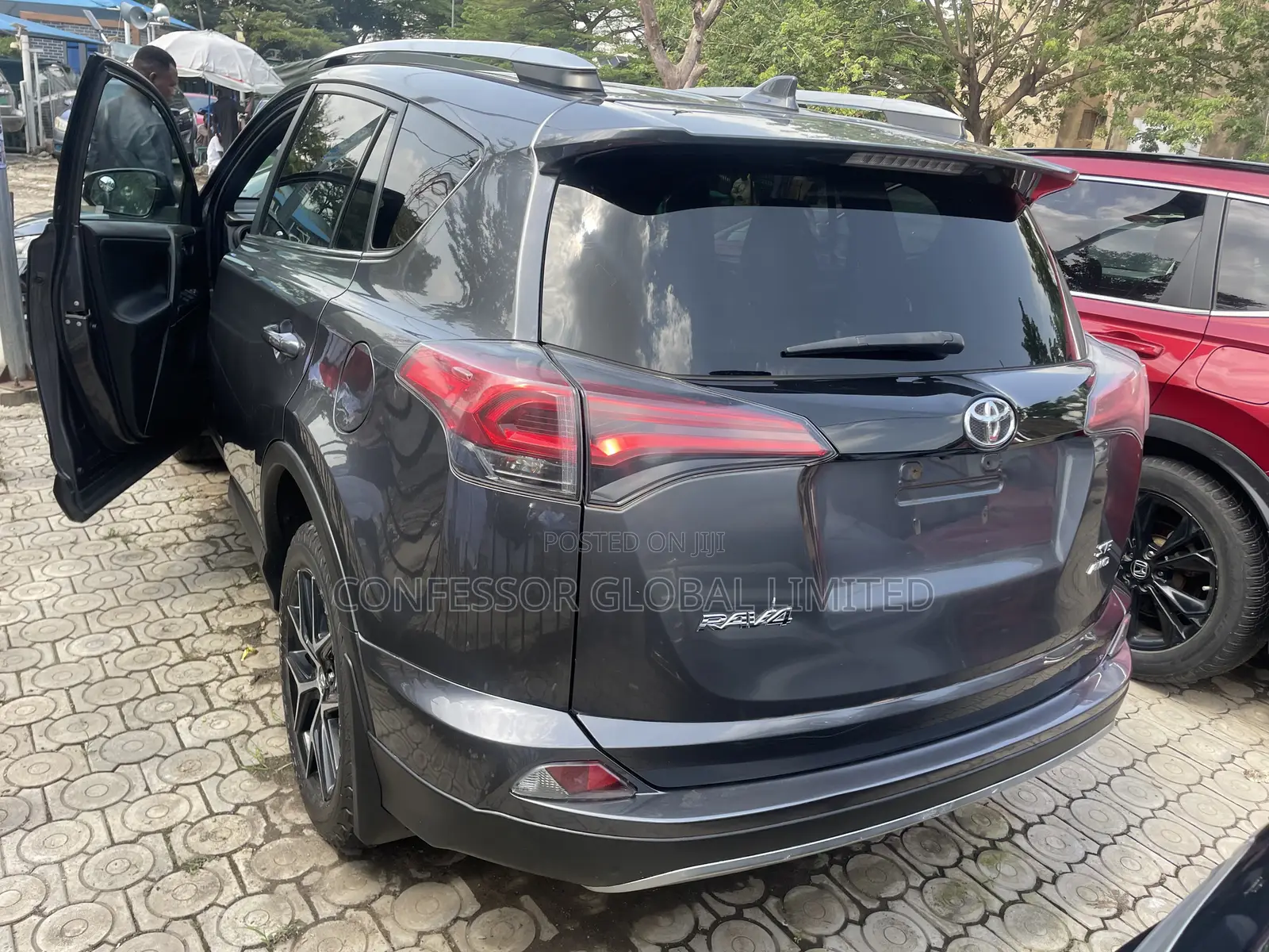 Toyota RAV4 2018 Gray