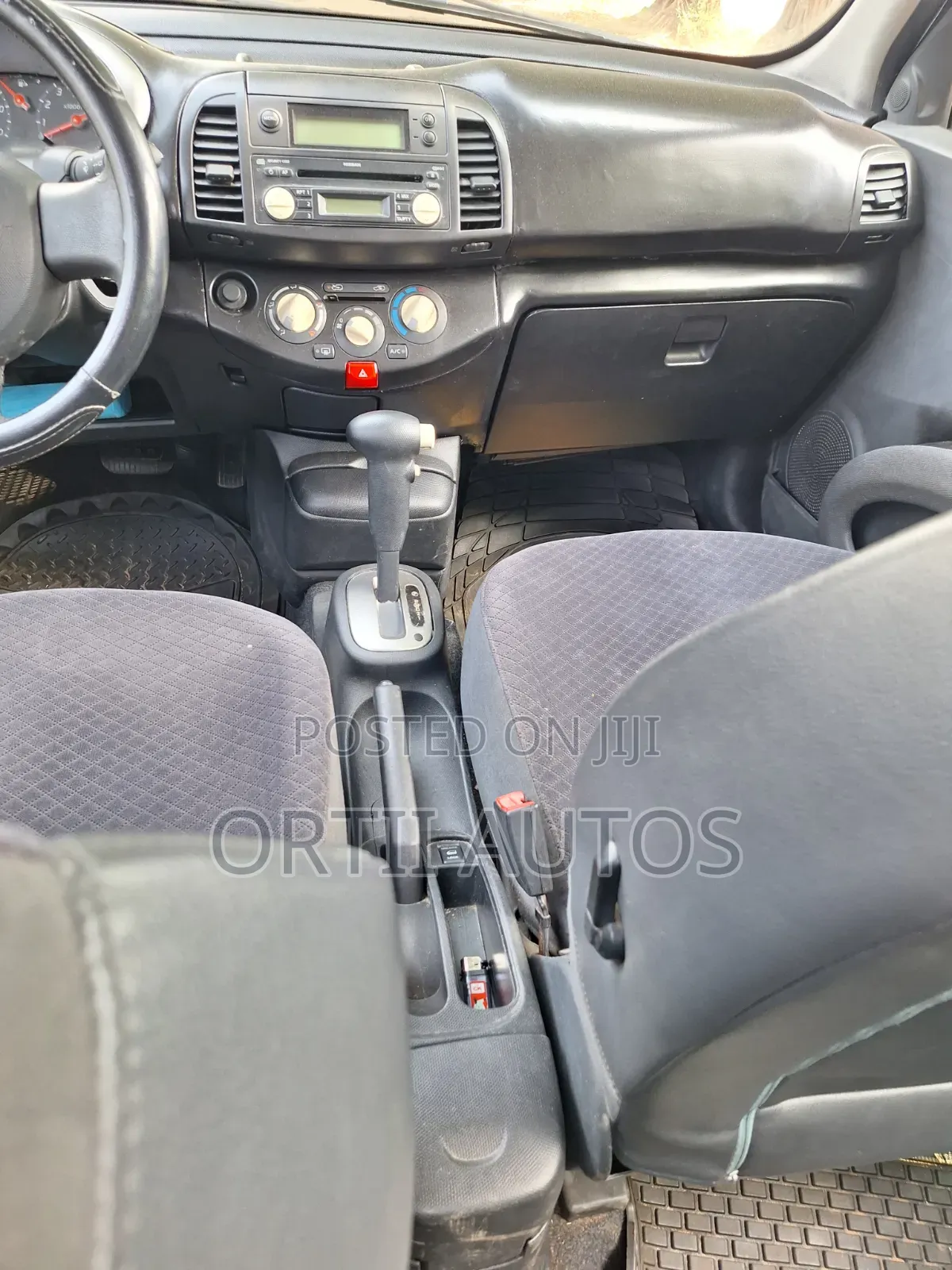 Nissan Micra 2005 Silver