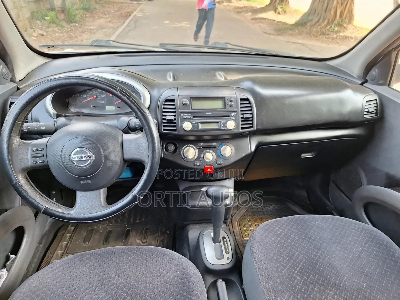 Nissan Micra 2005 Silver