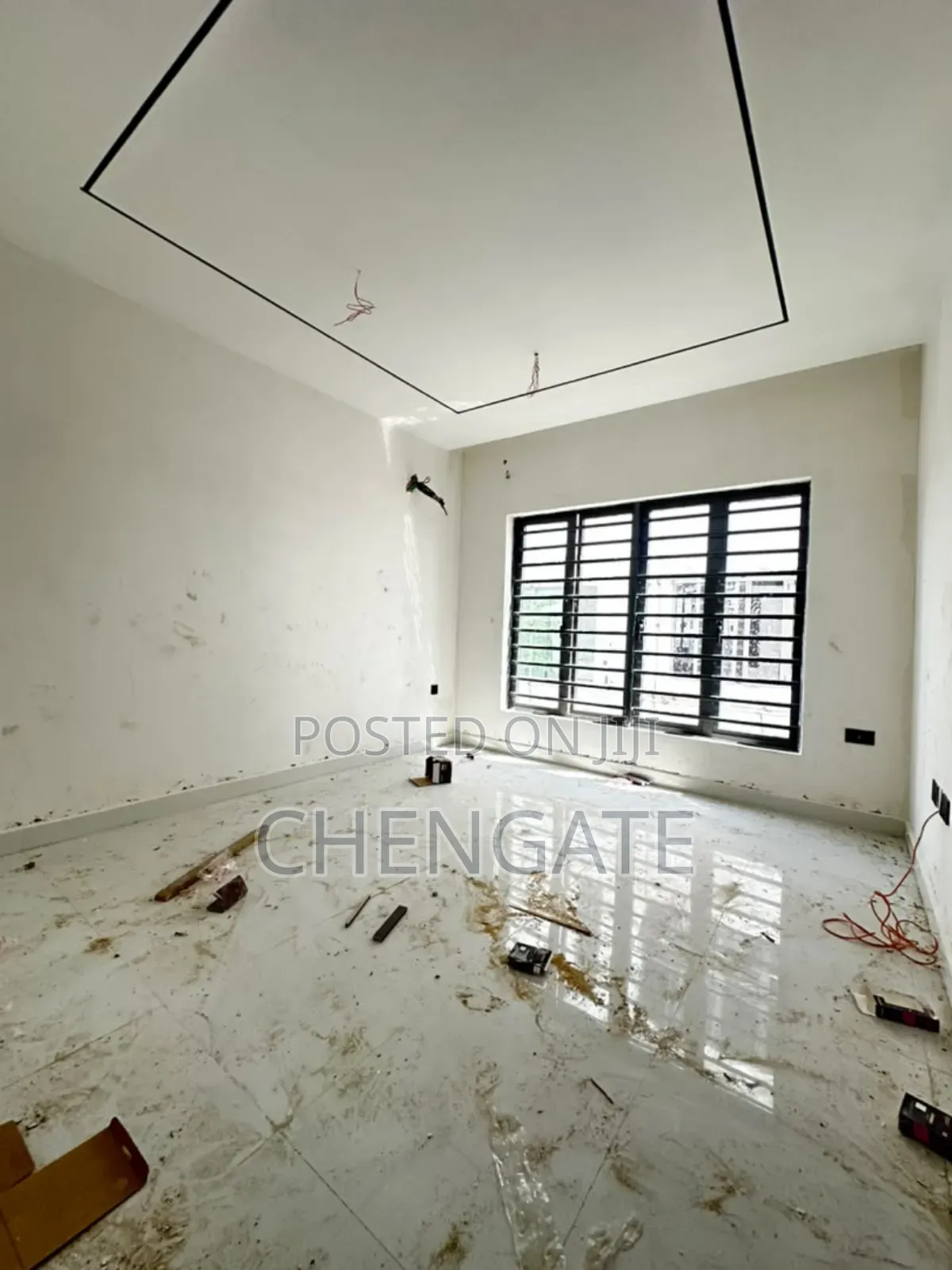 2bdrm Maisonette in Lekki Phase 1 for sale