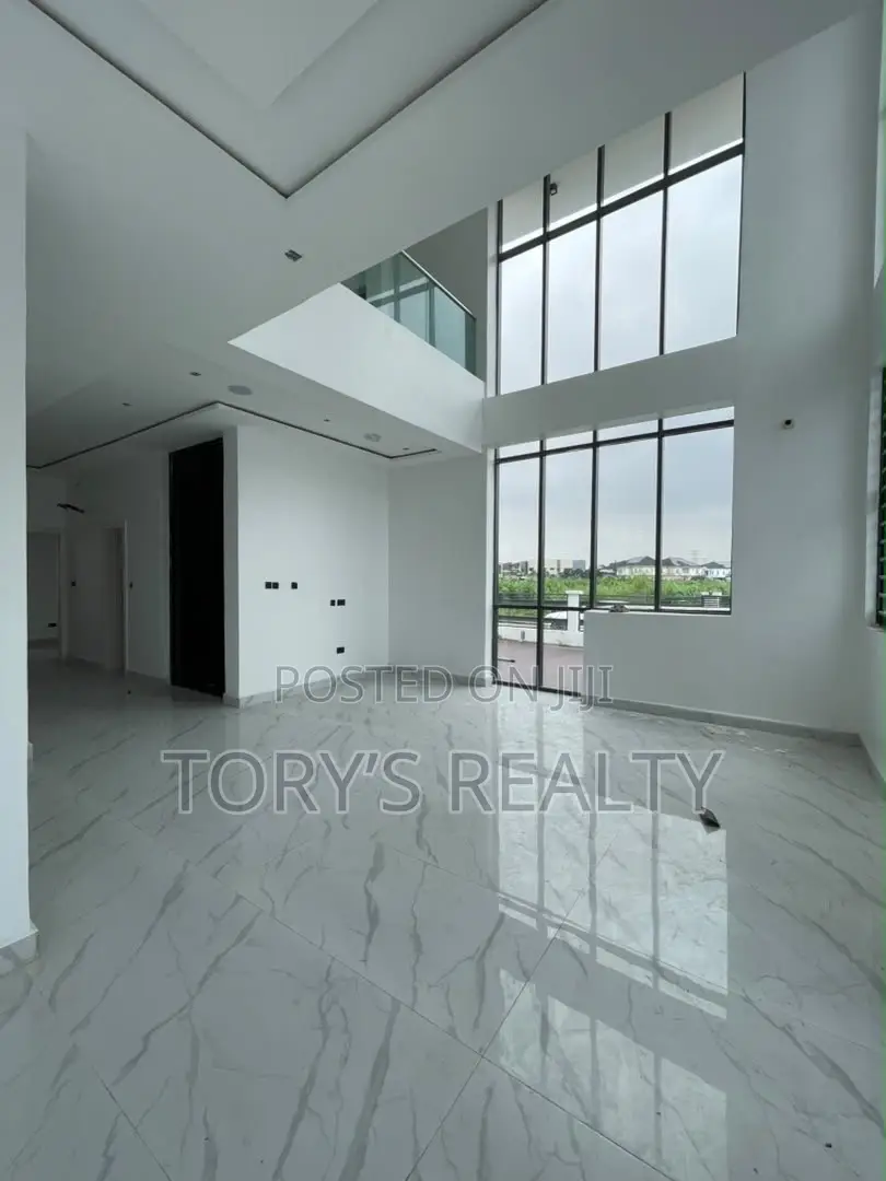 5bdrm Duplex in Ado / Ajah for sale