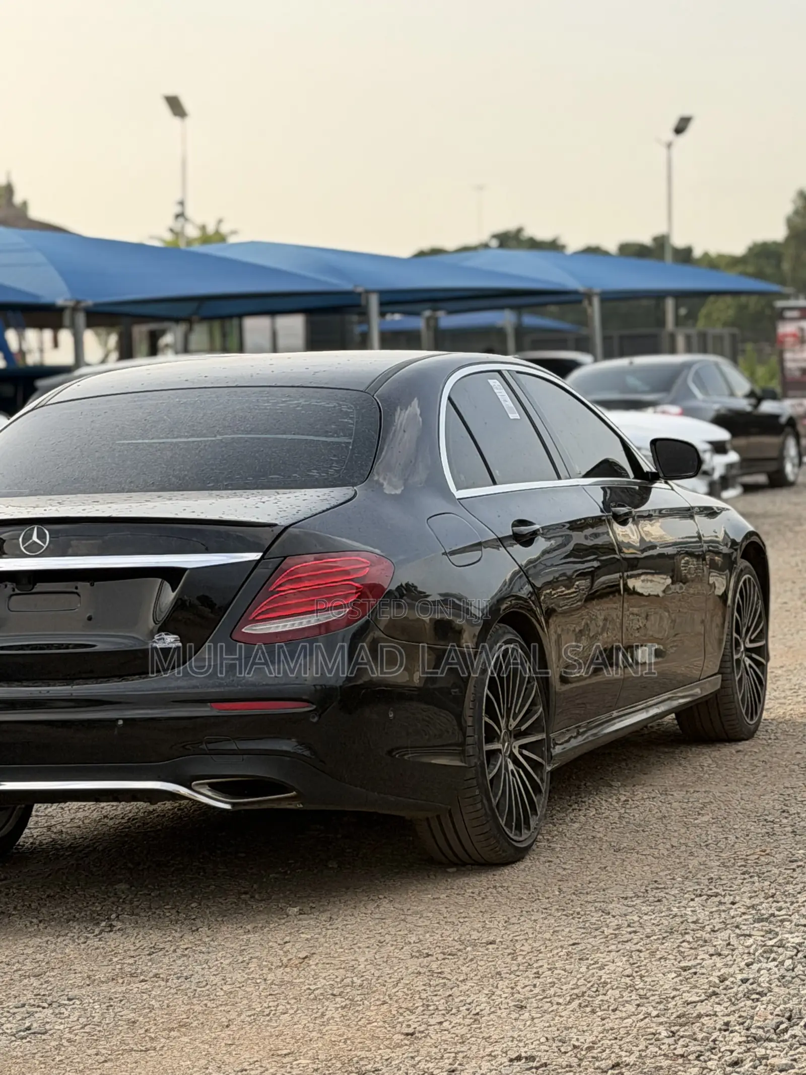 Mercedes-Benz E300 2017 Black
