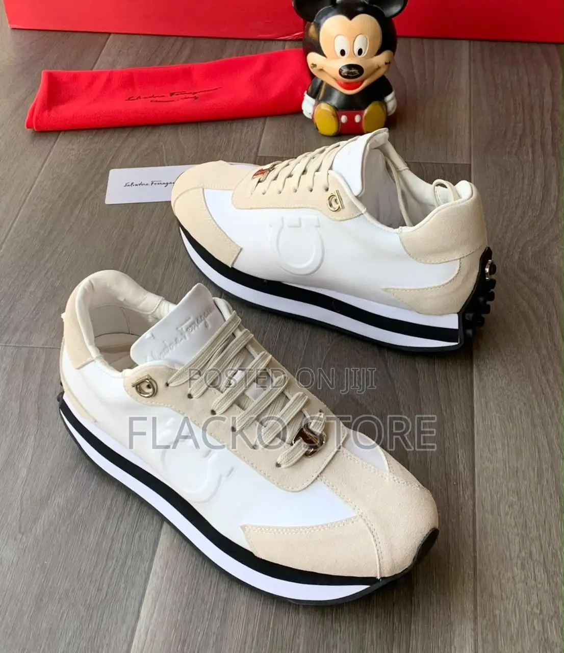 Luxury Salvatore Ferragamo Logo Design Men Sneakers