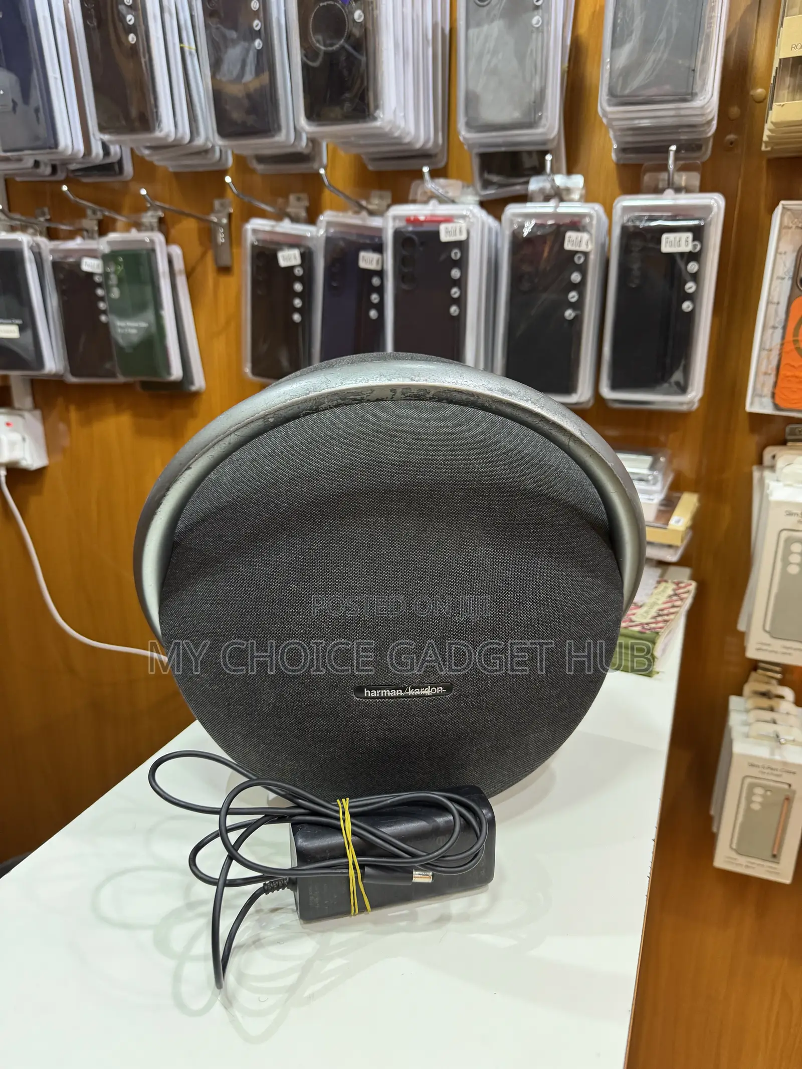 Harman/Kardon Onyx Studio 7 Used