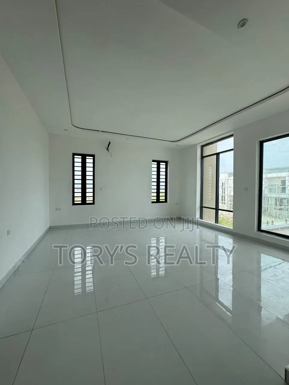 4bdrm Duplex in Ado / Ajah for sale